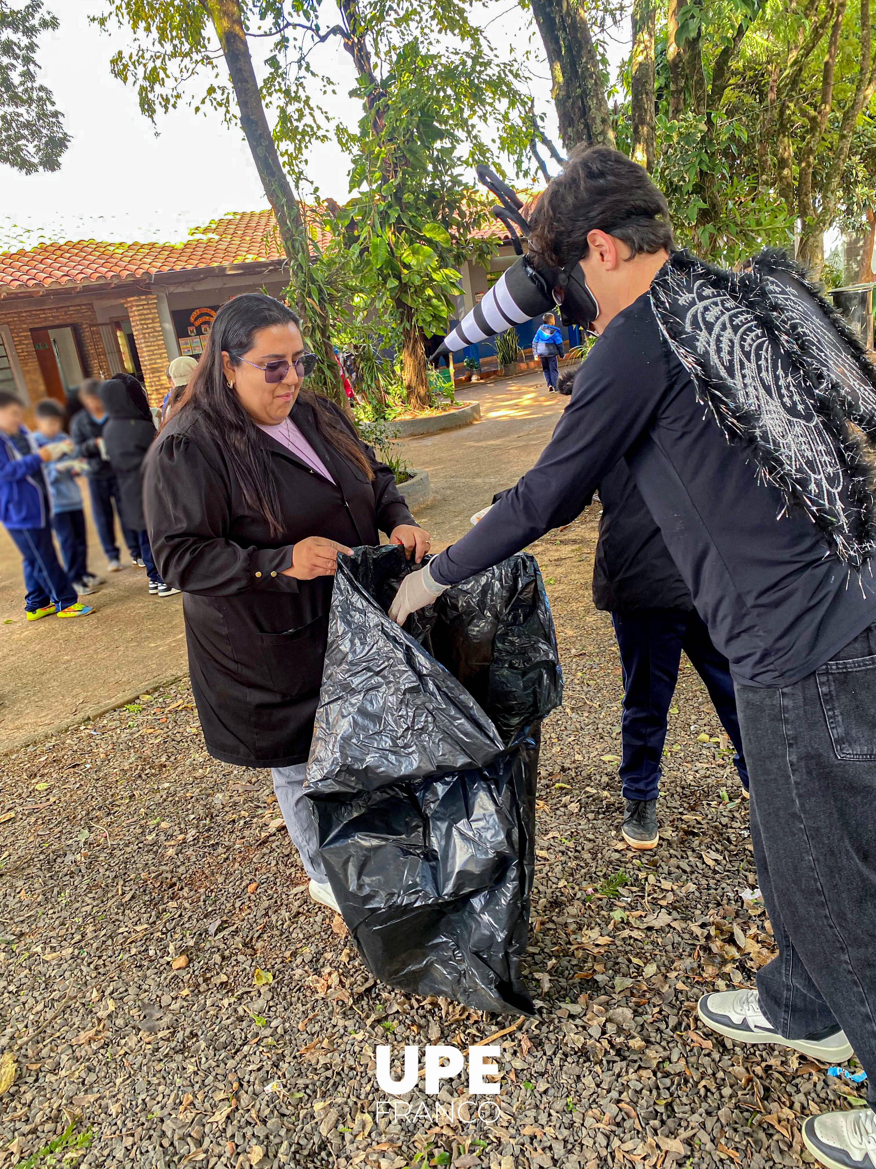 Escuela saludable: Educación y Minga Ambiental en la Escuela Santa Rosa