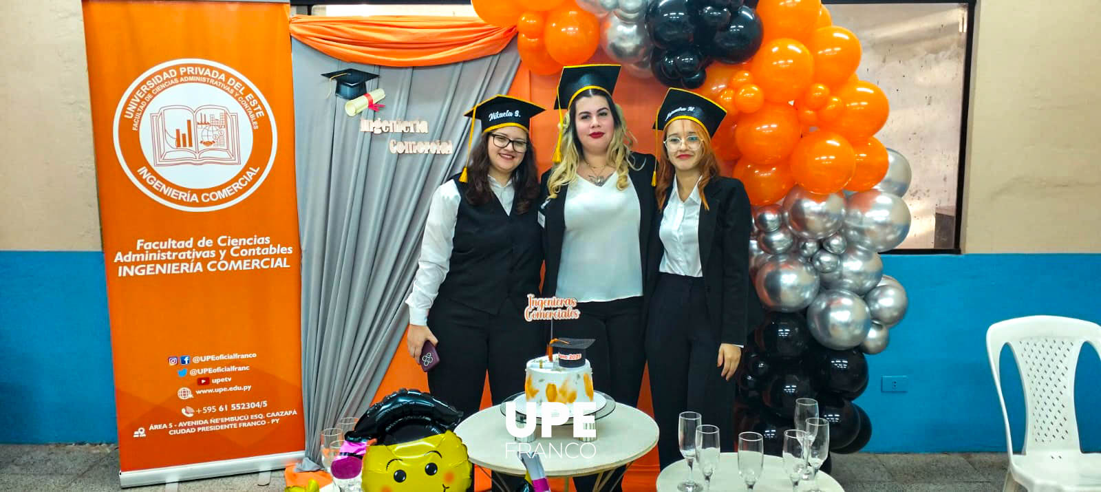 Estudiantes de Ingeniería Comercial UPE defienden con éxito su Trabajo Final de Grado