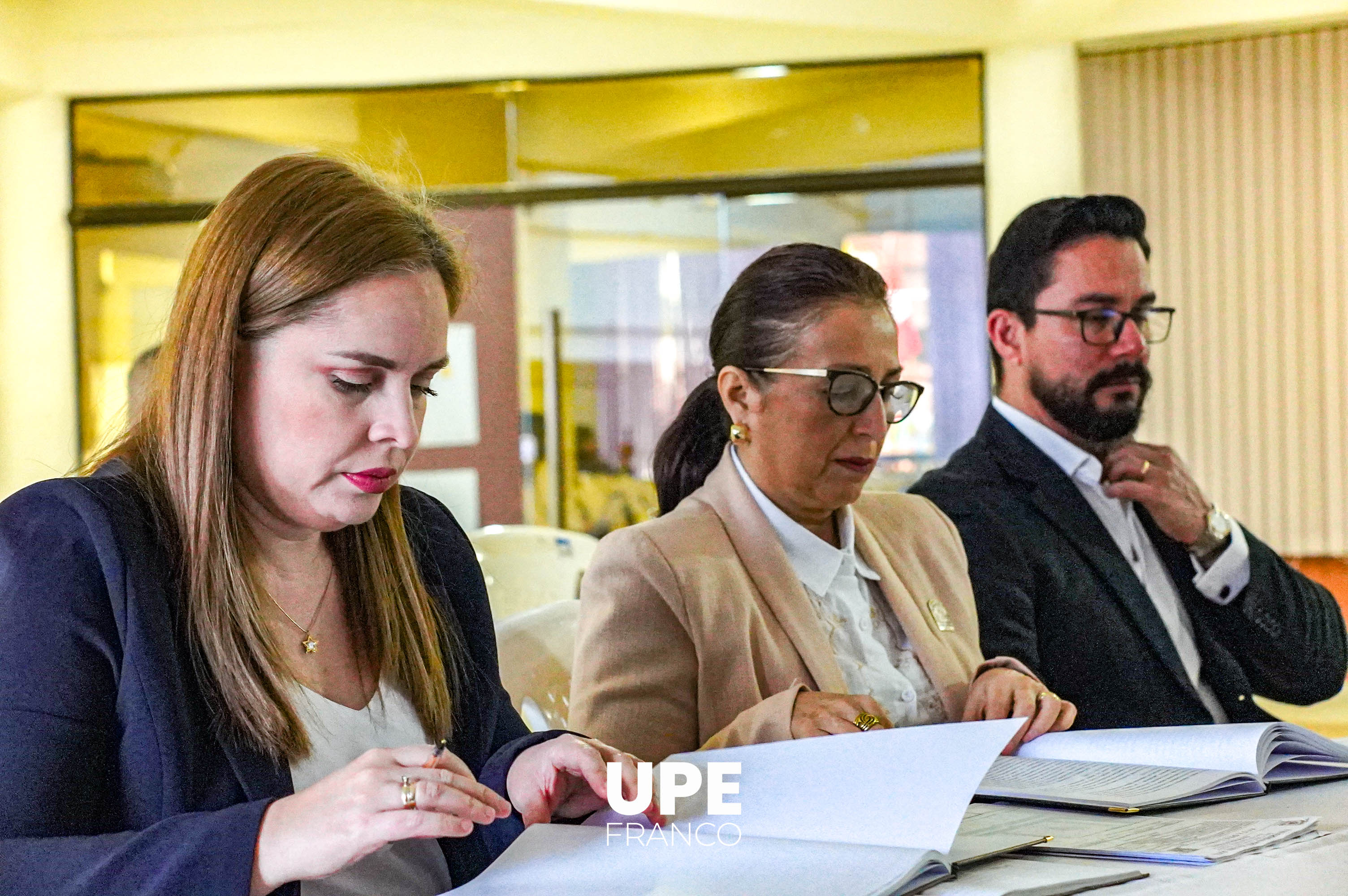 Defensa de Monografía: Especialidad en Ortodoncia