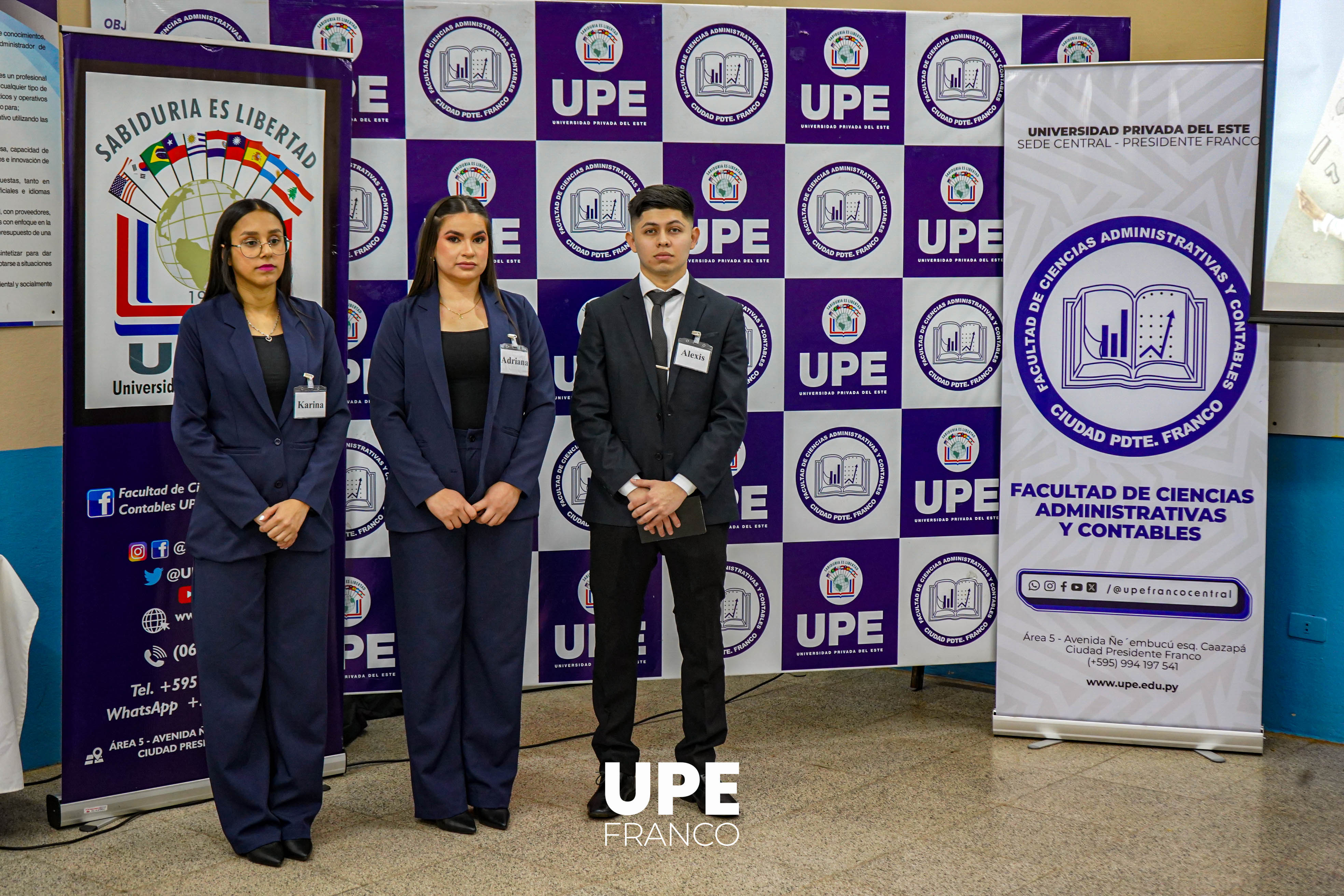 Nuevos egresados en Administración de Empresas: Estudiantes defienden su Trabajo Final de Grado