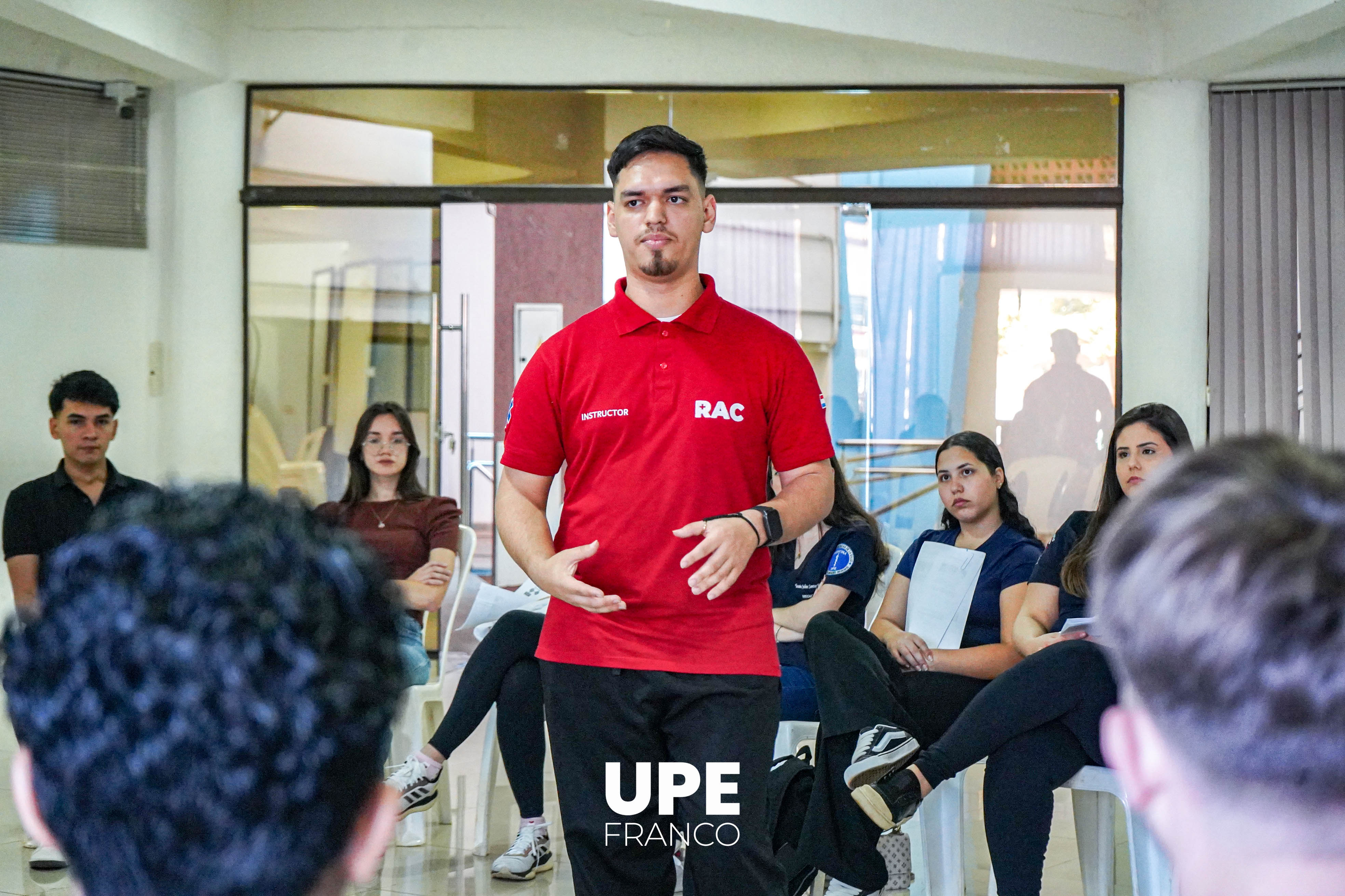 Taller de Soporte Vital Básico y Avanzado: SOCIEMED - UPE