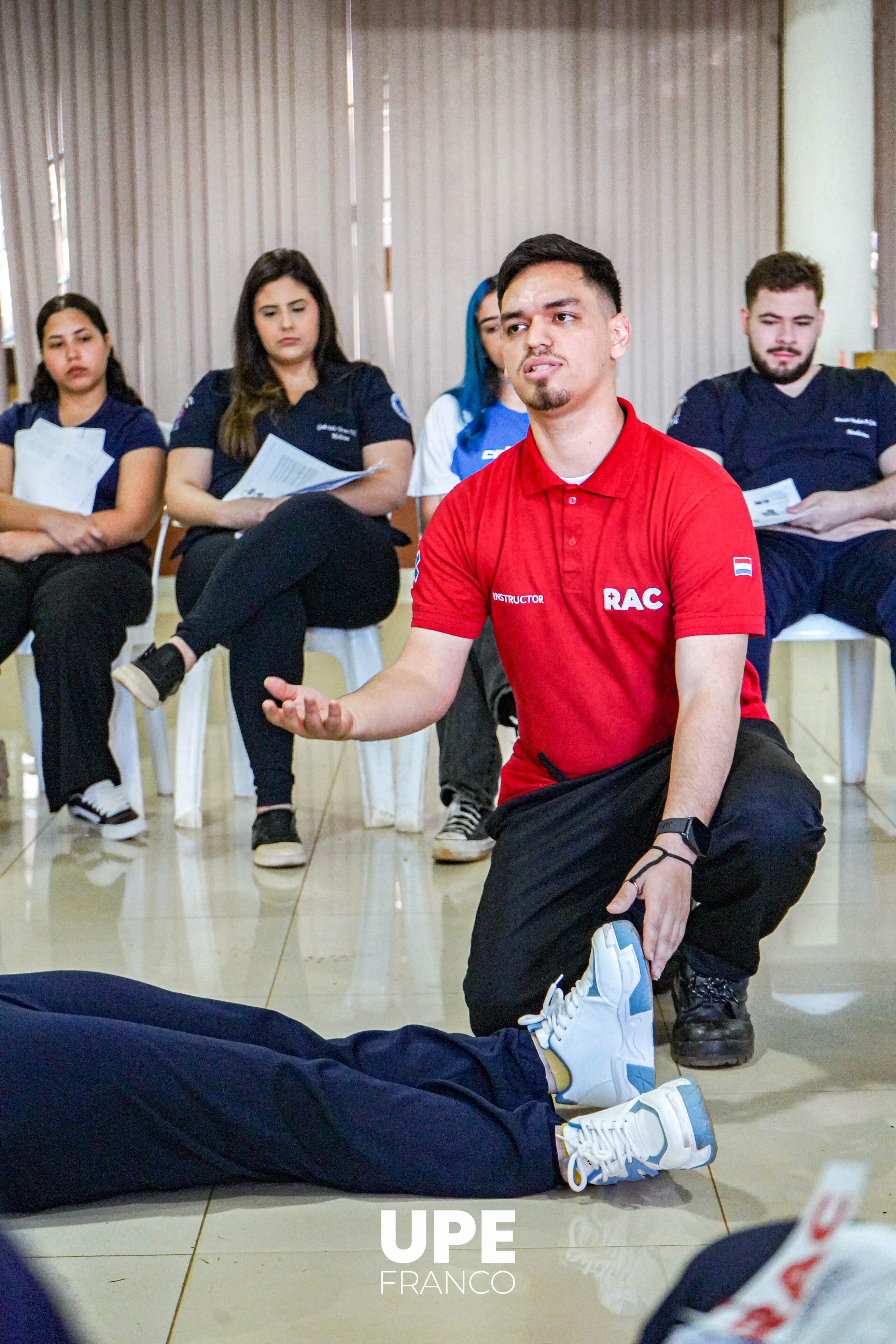 Taller de Soporte Vital Básico y Avanzado: SOCIEMED - UPE
