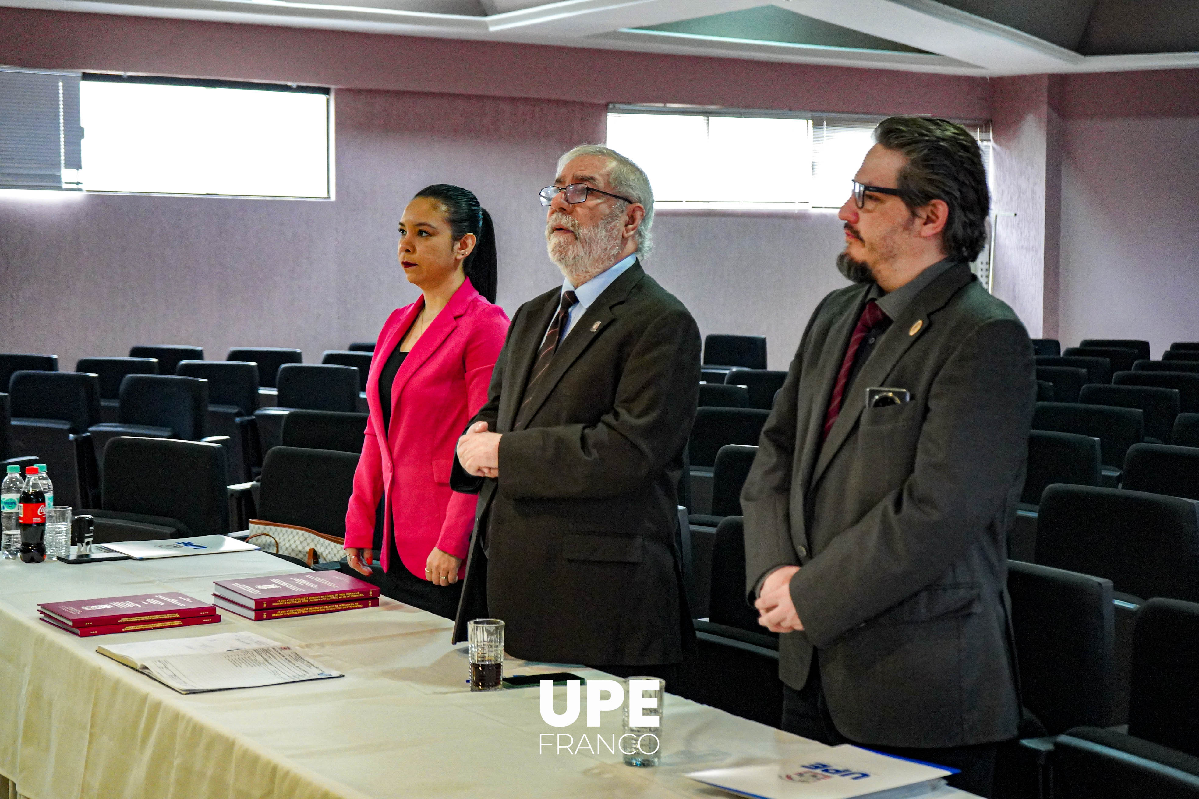 Defensa de Trabajos Finales de Grado en Ingeniería Informática - UPE FRANCO