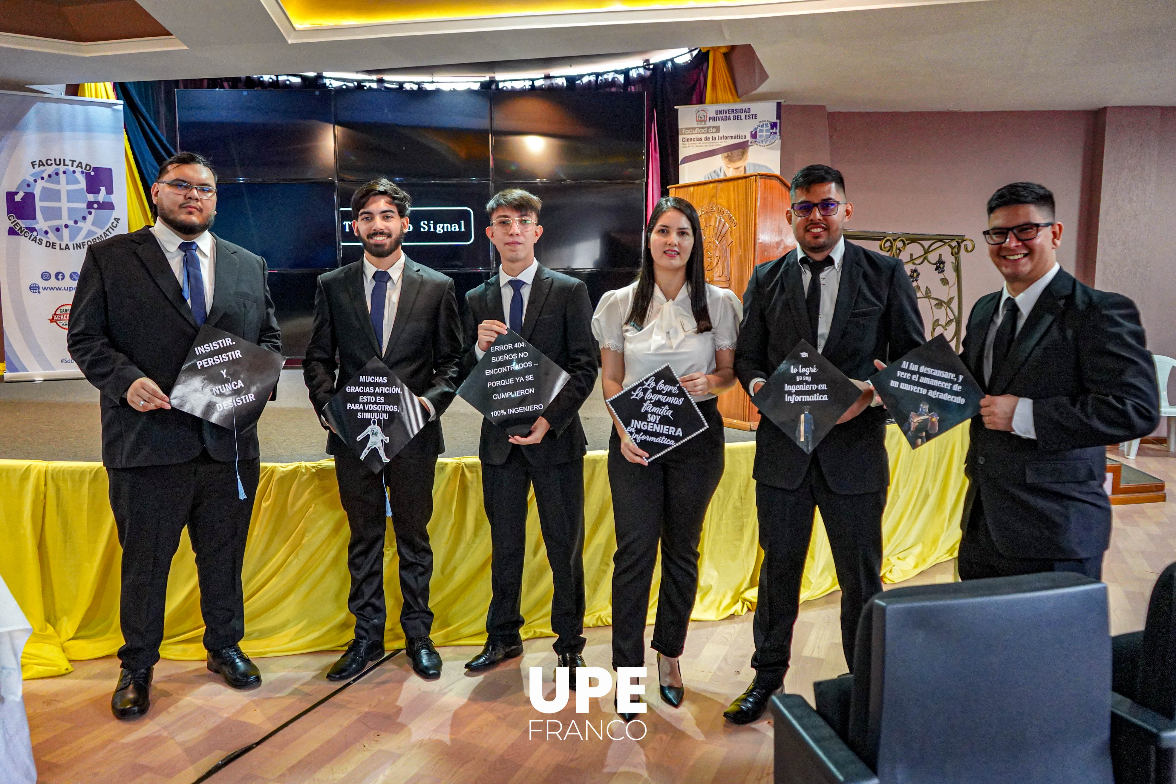 Defensa de Trabajos Finales de Grado en Ingeniería Informática - UPE FRANCO