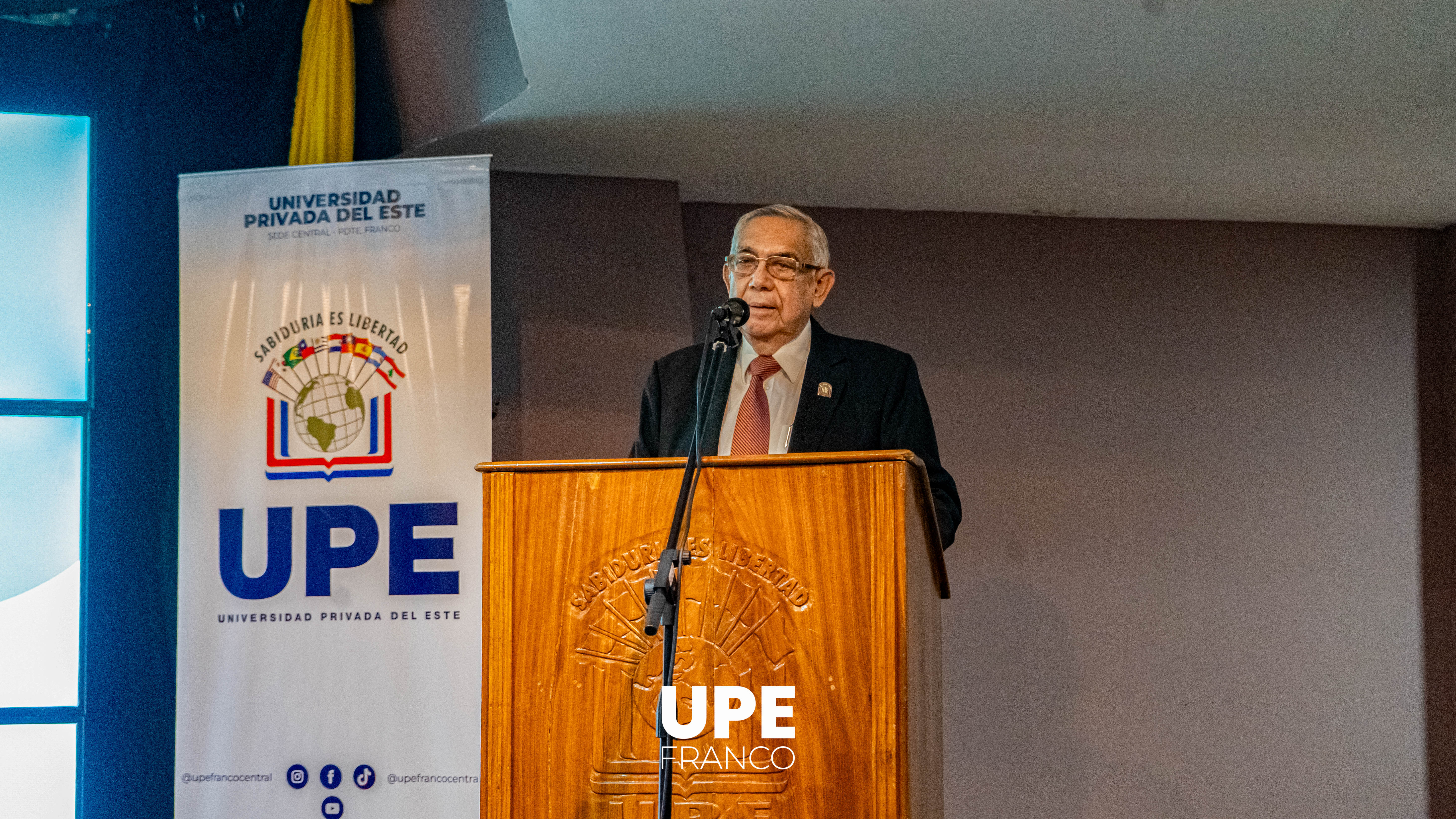 “Desafíos actuales de la Educación Superior en el marco de la gestión de la calidad educativa”: Conferencia Magistral en la UPE FRANCO