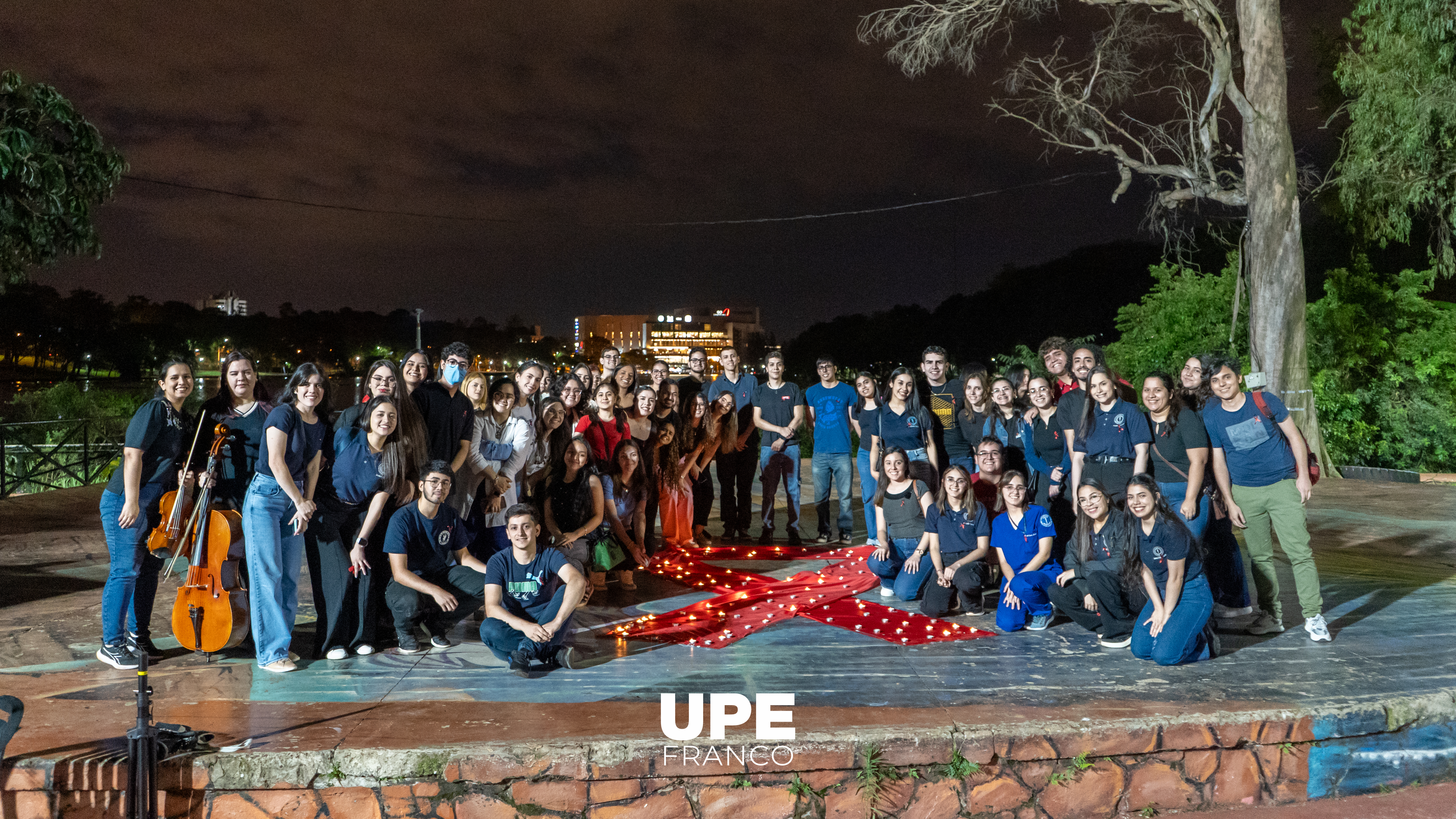 Candlelight Memorial – Alto Paraná: Concienciación sobre el VIH/SIDA