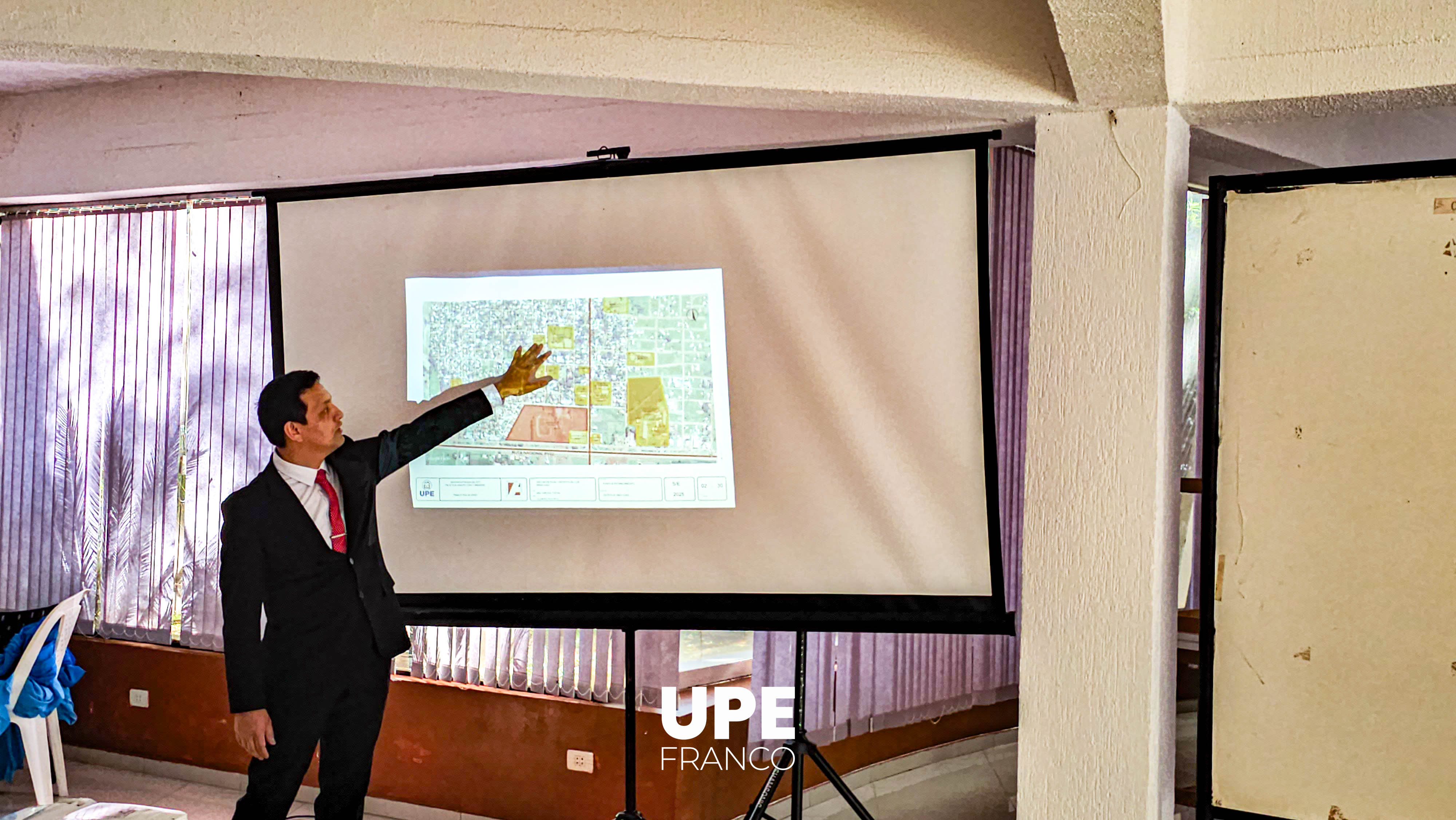 “Proyecto de Adecuación Social y Deportiva del Club Minga Guazú”: Defensa de TFG en Arquitectura UPE