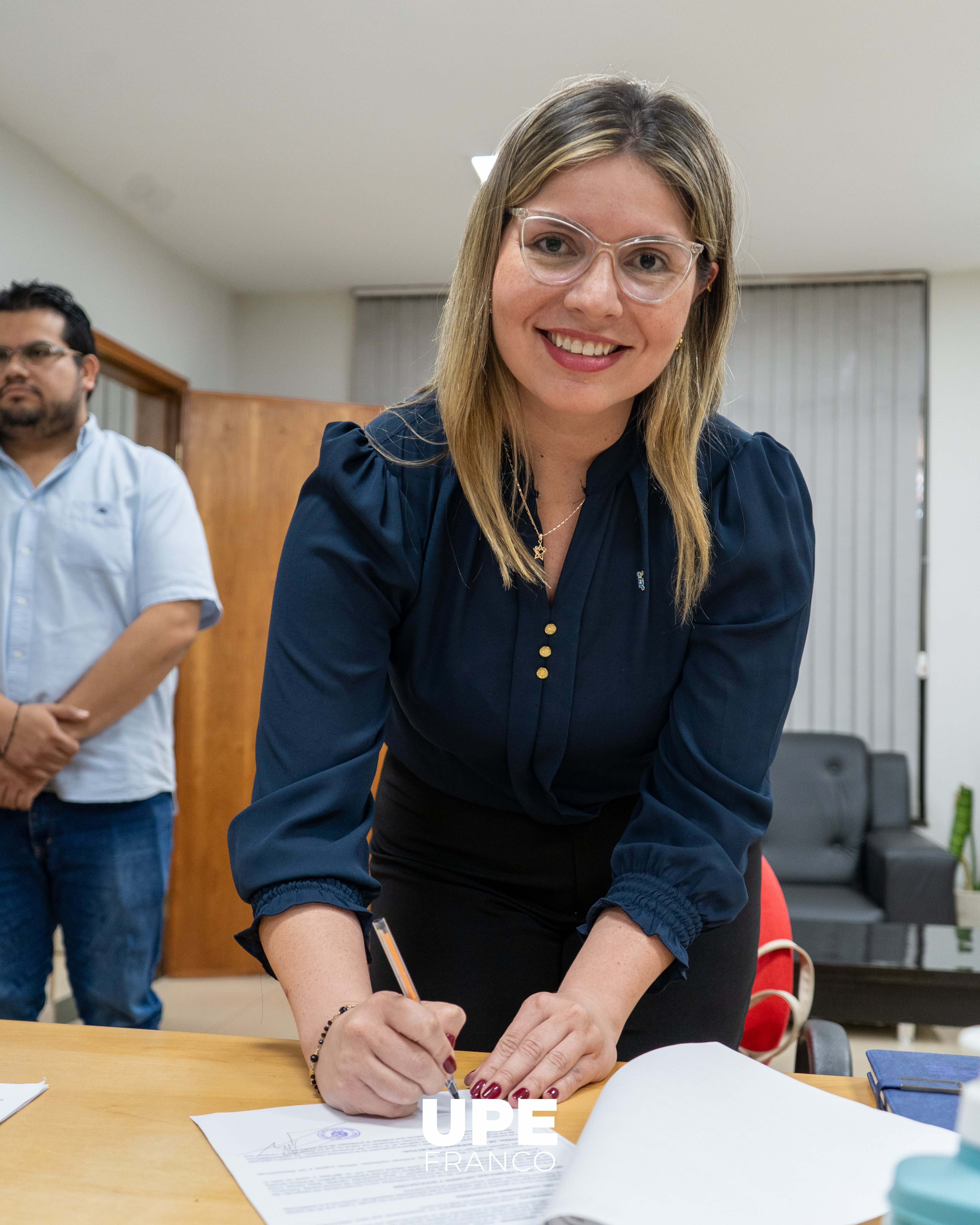 Firma de Convenio de Cooperación entre la Universidad Privada del Este (UPE) y la Cámara Junior Internacional (JCI)