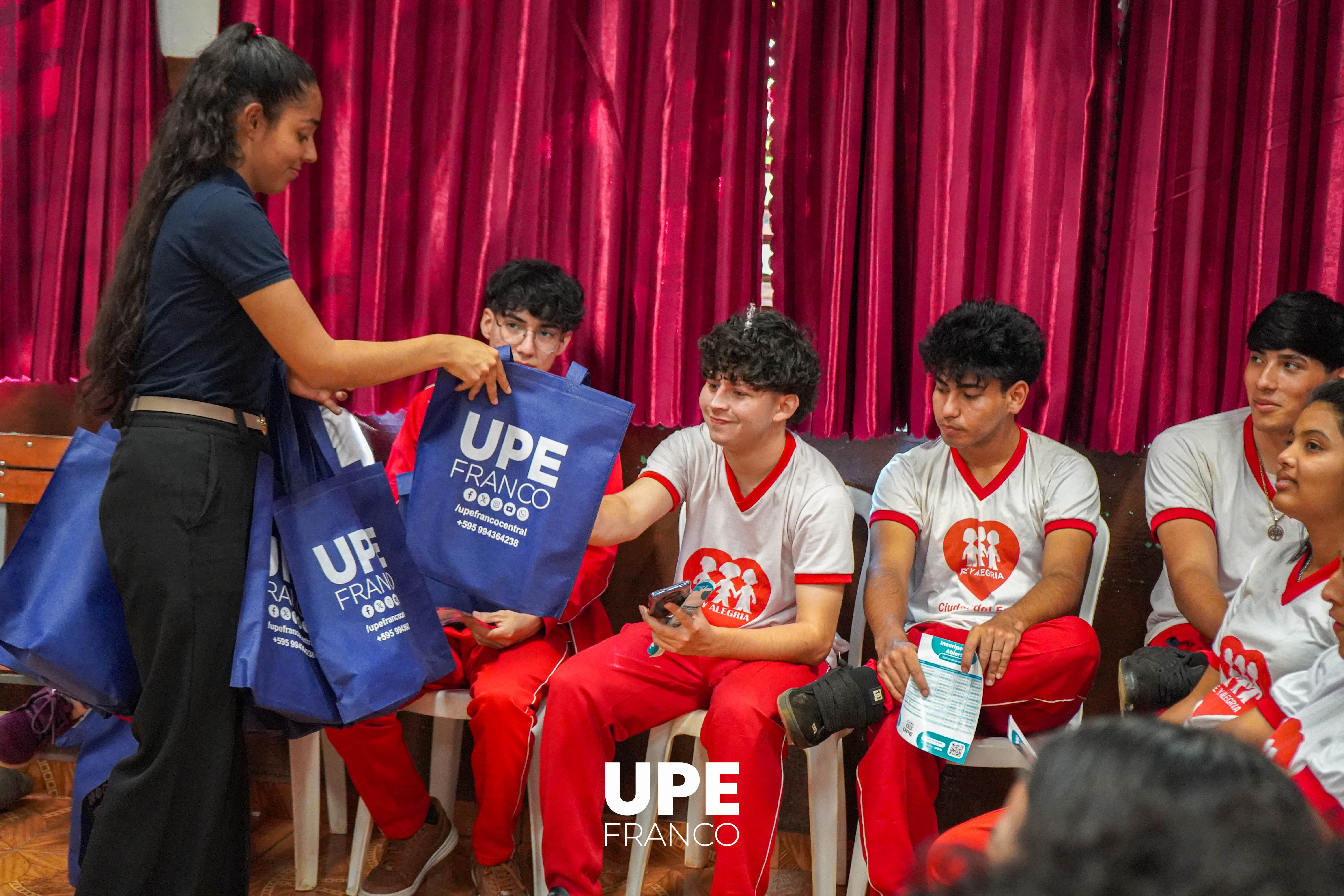 Promo Colegios 2025/2026: Colegio Fe y Alegría CDE (Turno Tarde)