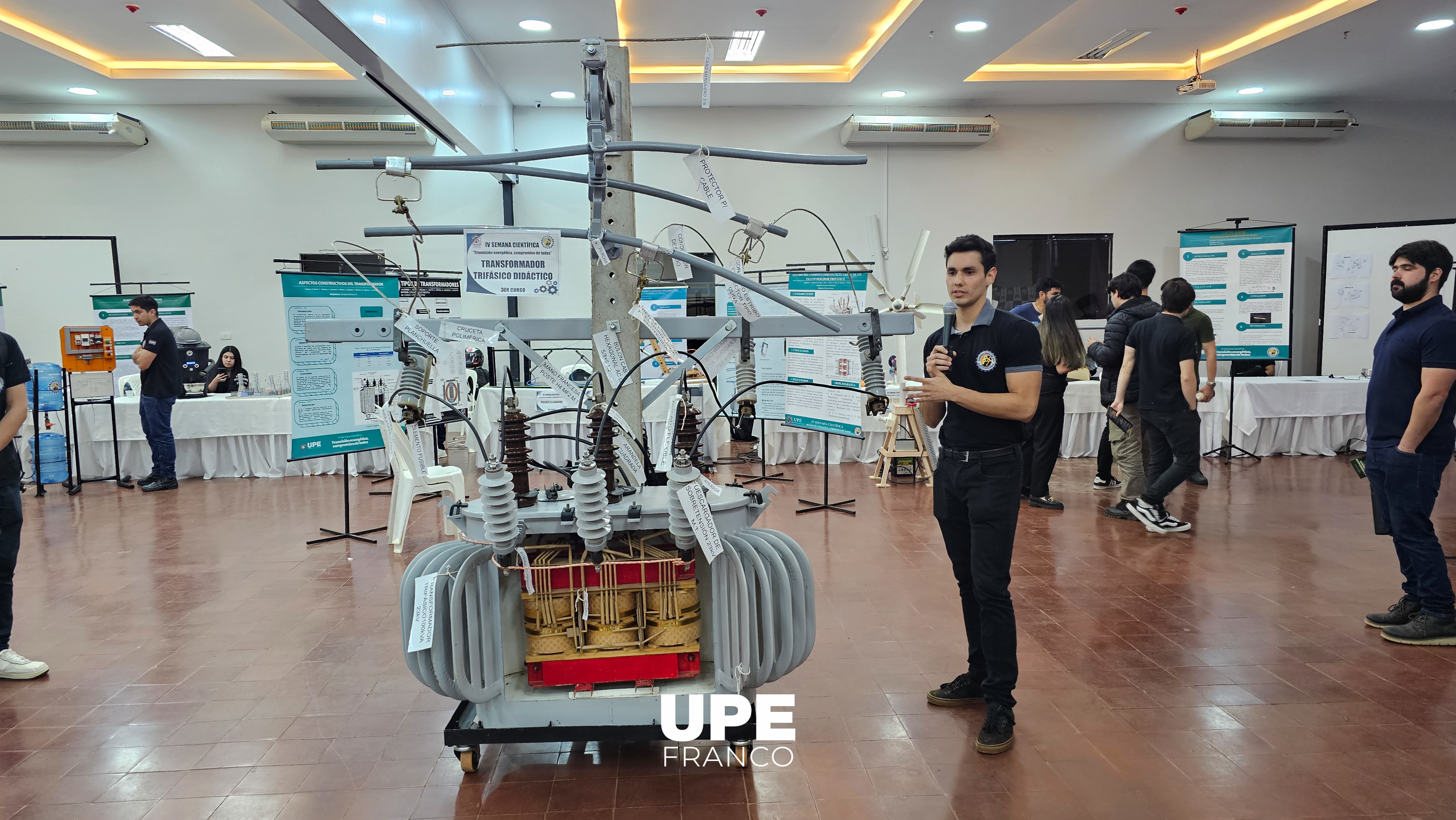 Cierre de la IV Semana Científica: Facultad de Ciencias y Tecnologías