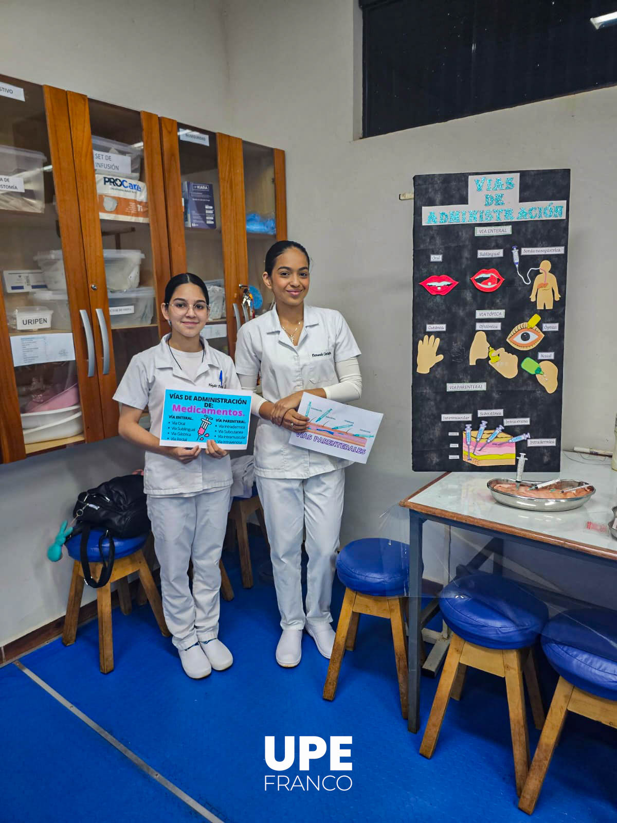 Estudiantes de enfermería UPE realizan prácticas demostrativas