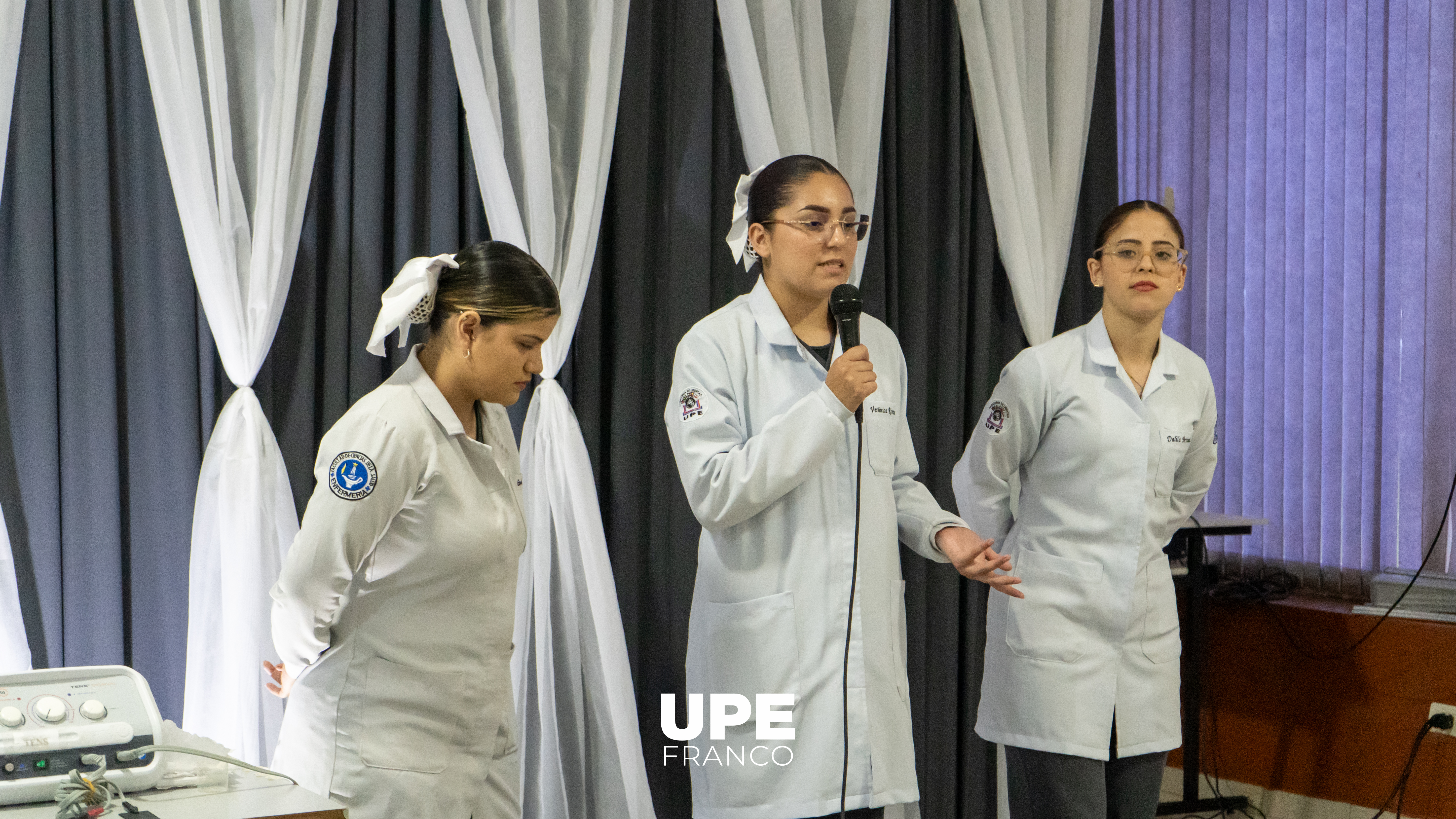 Clausura Por La Culminación Del Presente Semestre del Año Lectivo: Carrera de Enfermería - FCS