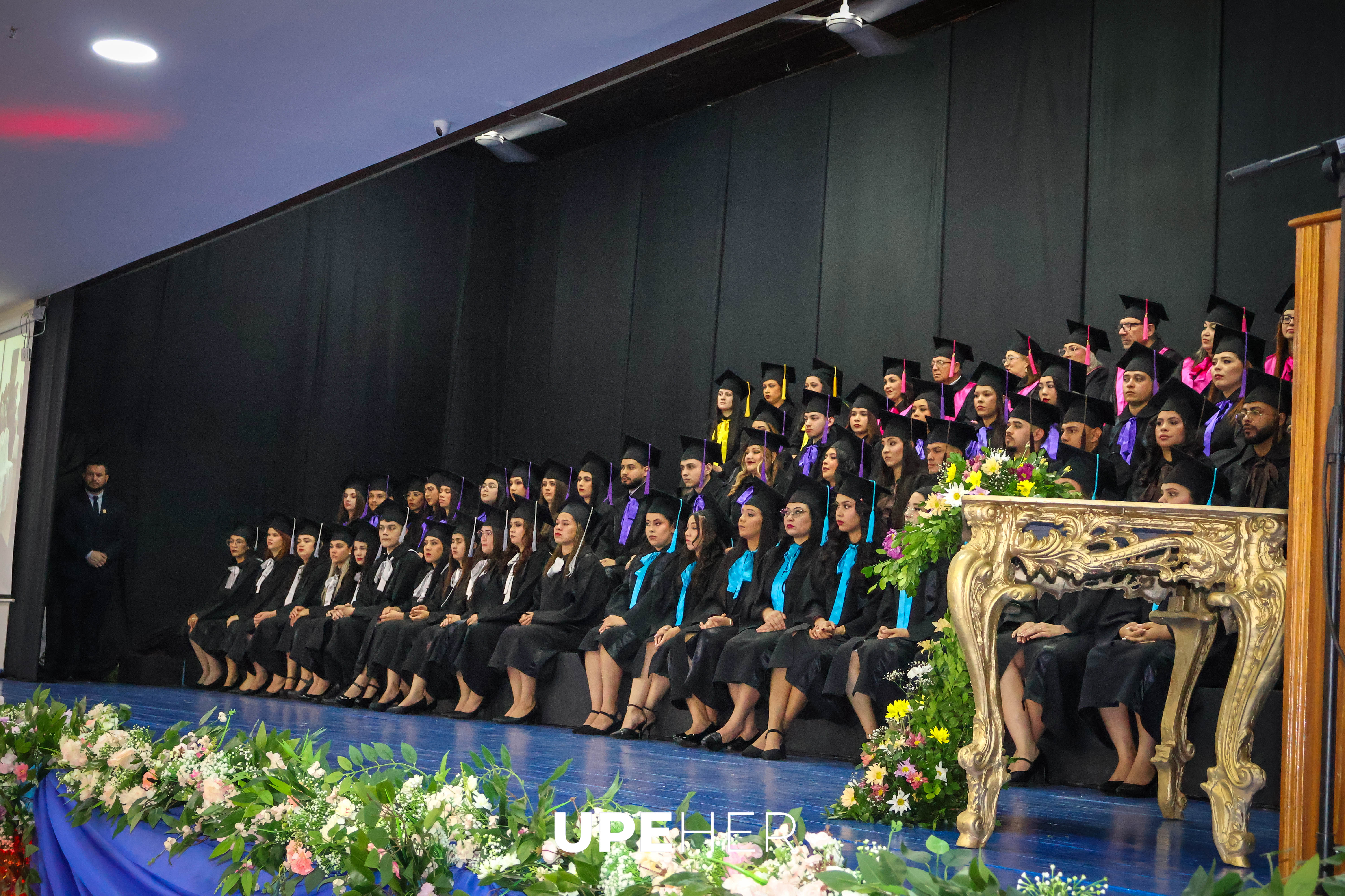 Ceremonia de Graduación: UPE - Filial Hernandarias