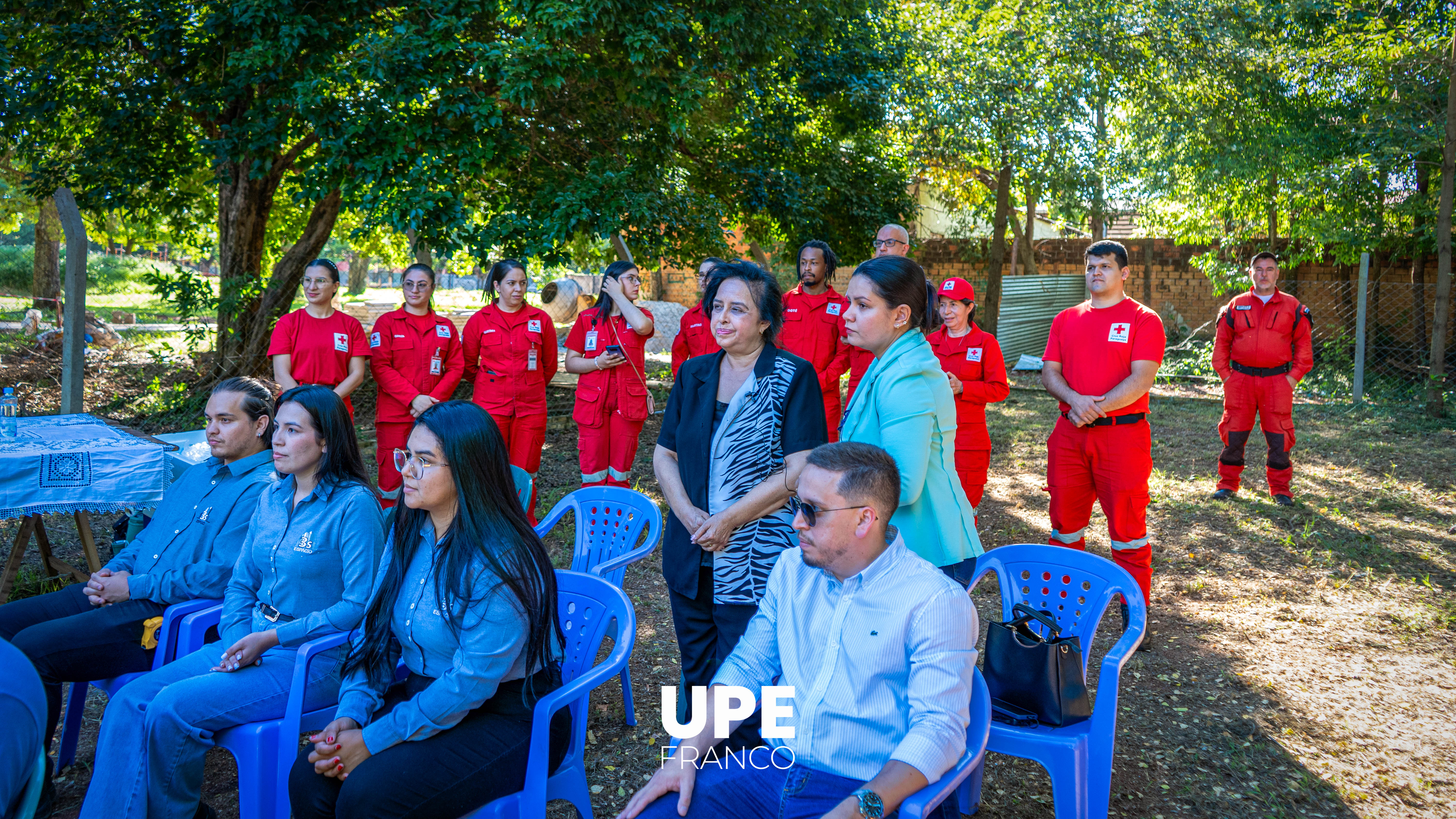Palada del nuevo local de la Cruz Roja Paraguaya y entrega de reconocimiento a la decana Mabel López