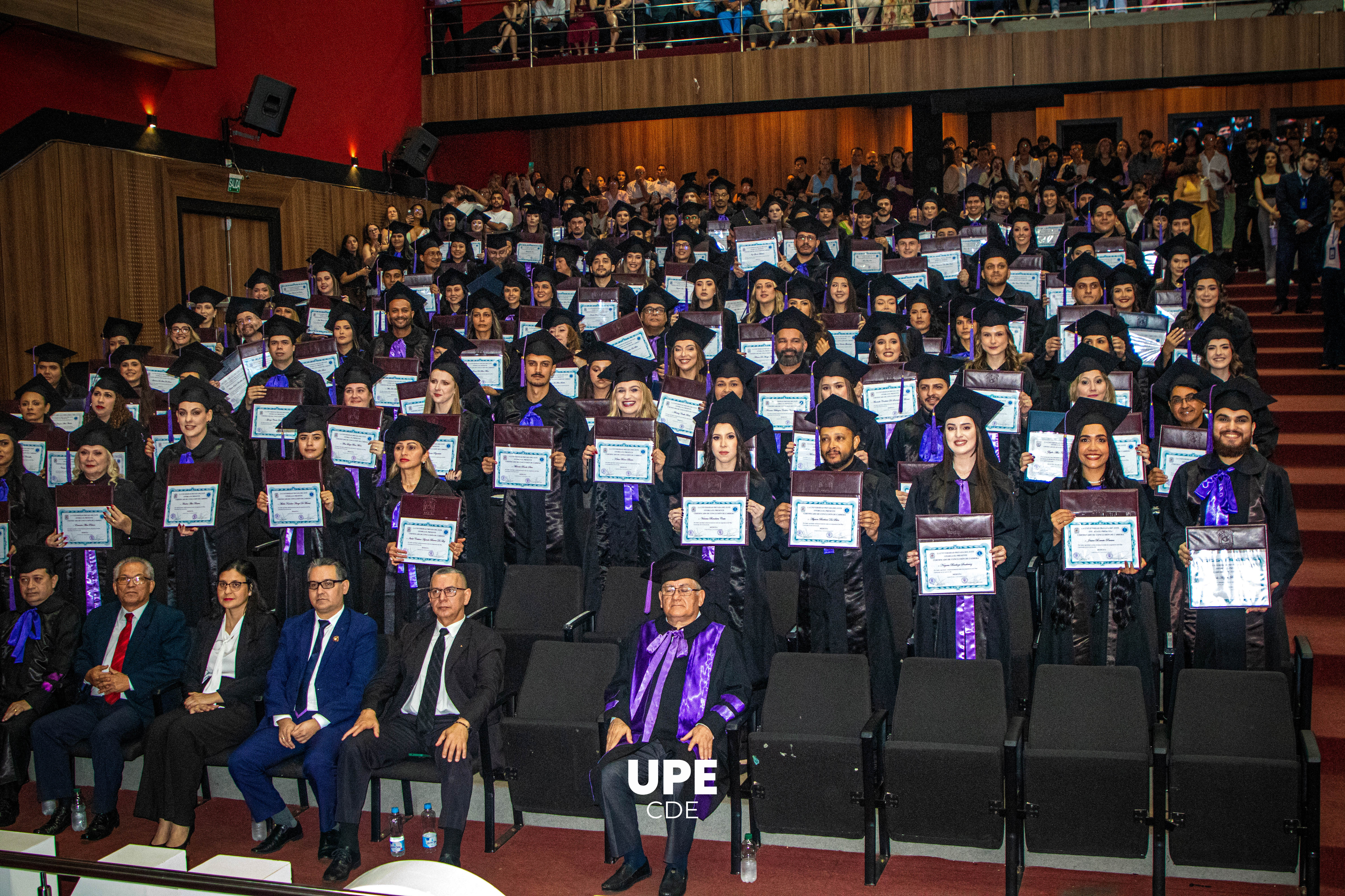 CEREMONIA DE GRADUACIÓN: UPE, Filial Ciudad del Este
