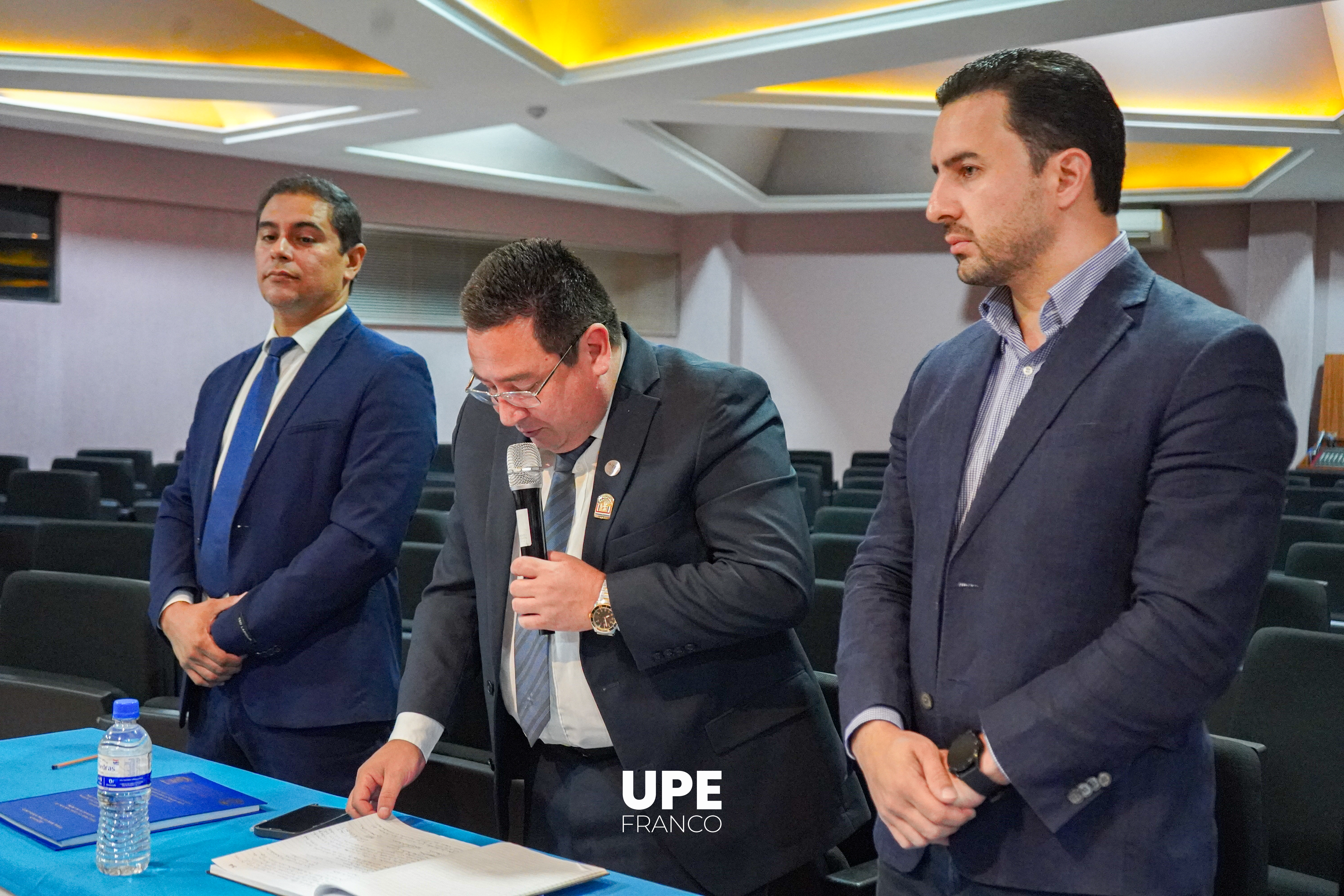 Defensa de Trabajo Final de Grado: Facultad de Ciencias y Tecnologías 