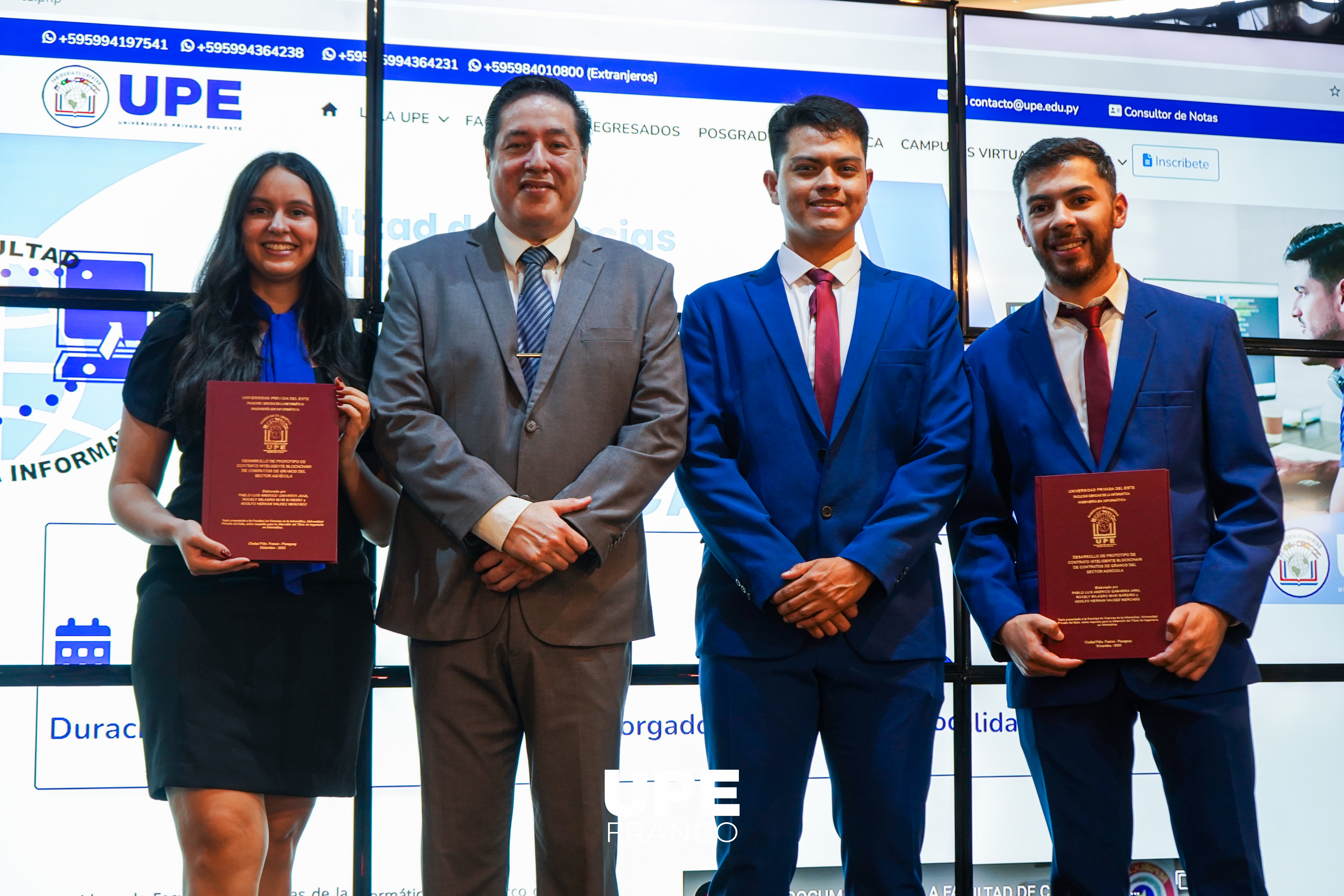 Defensa Exitosa de Trabajos Finales de Grado: Facultad de Ciencias de la Informática