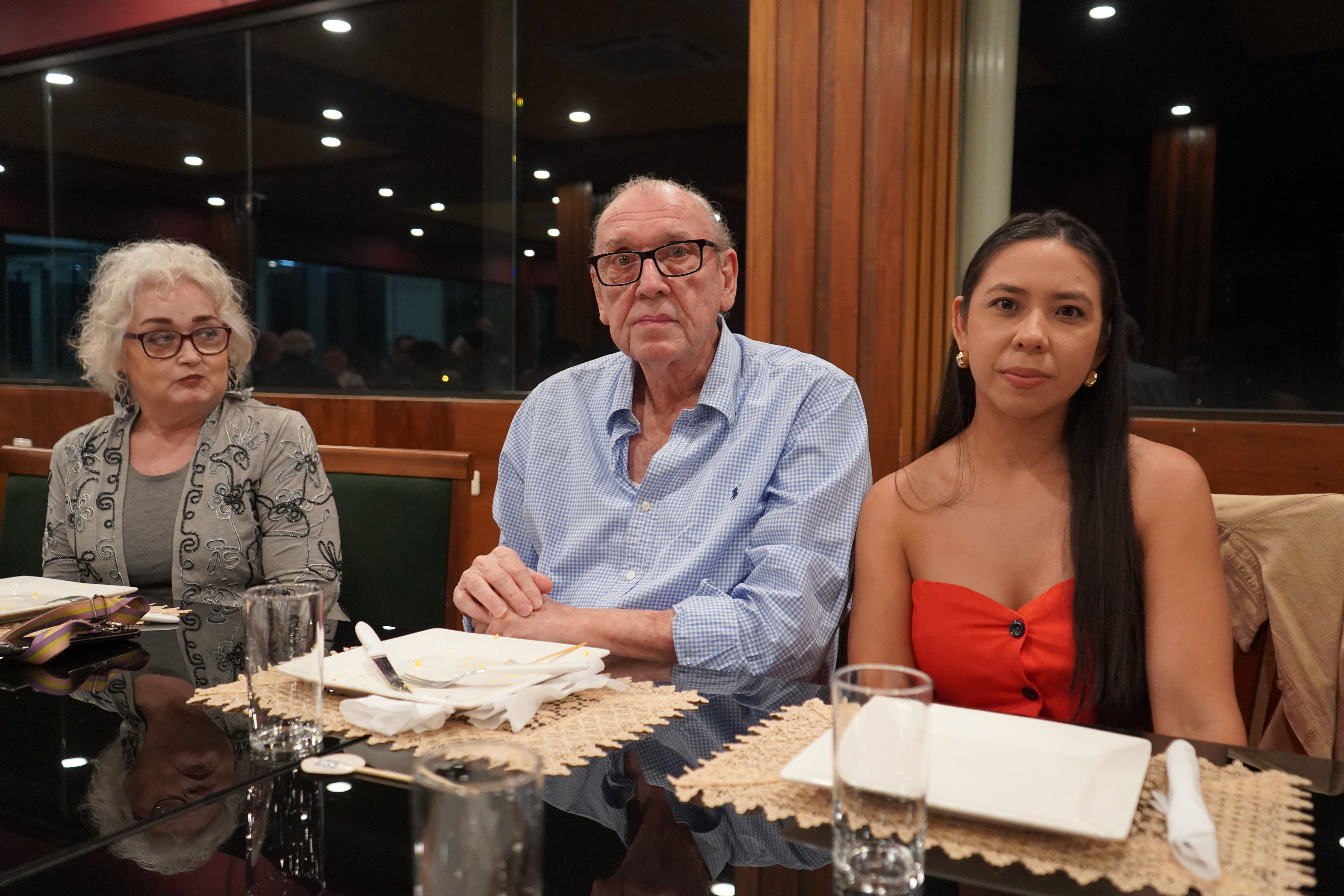 Cena de Confraternización: Despedida del año 2025 - Facultad de Arquitectura y Urbanismo