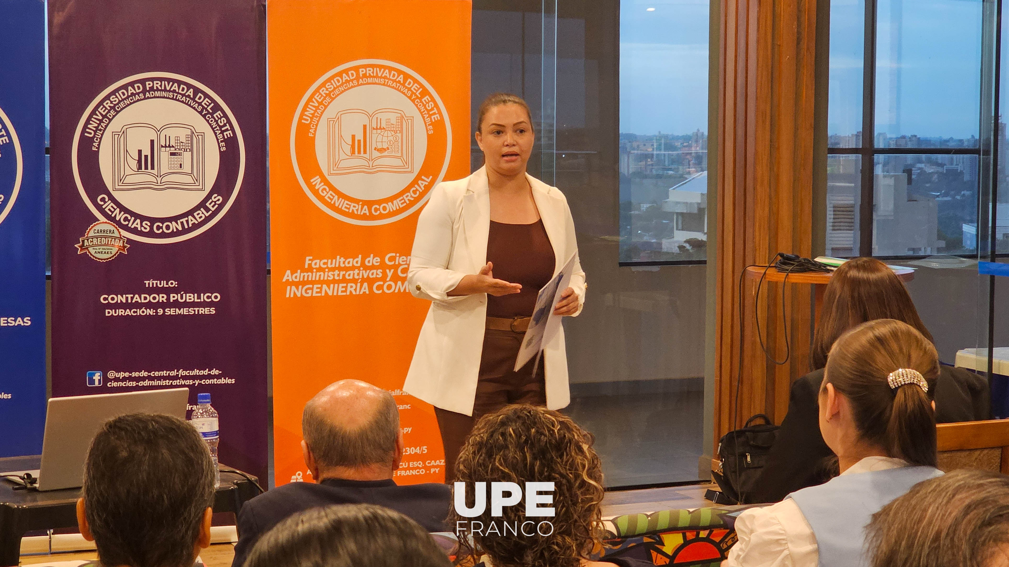 Claustro Docente 2026 fortalece la planificación académica en la Facultad de Ciencias Administrativas y Contables