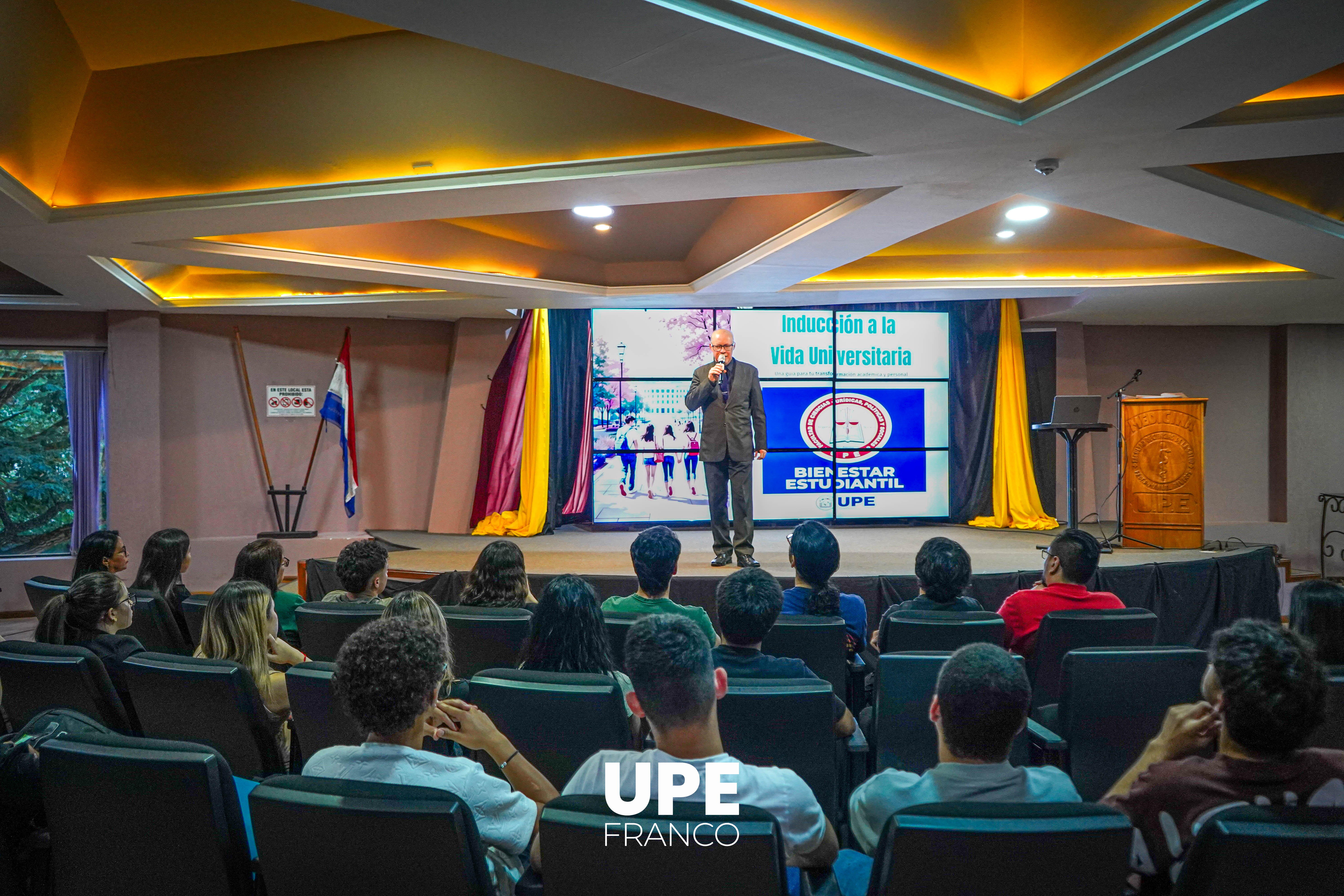 Jornada de inducción para estudiantes: Facultad de Ciencias Jurídicas, Políticas y Sociales