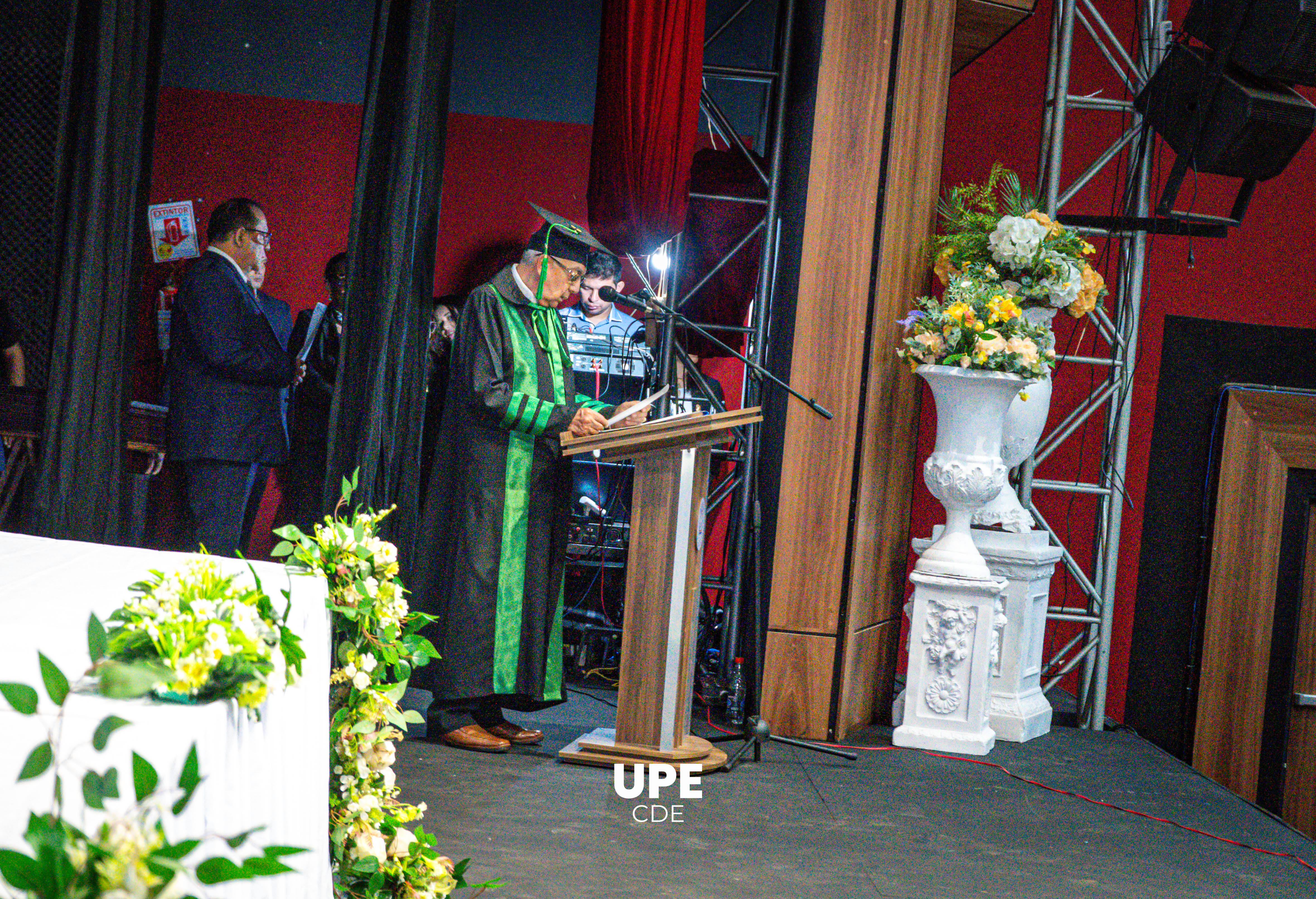 CEREMONIA DE GRADUACIÓN: Facultad de Ciencias Médicas - UPE, Filial CDE