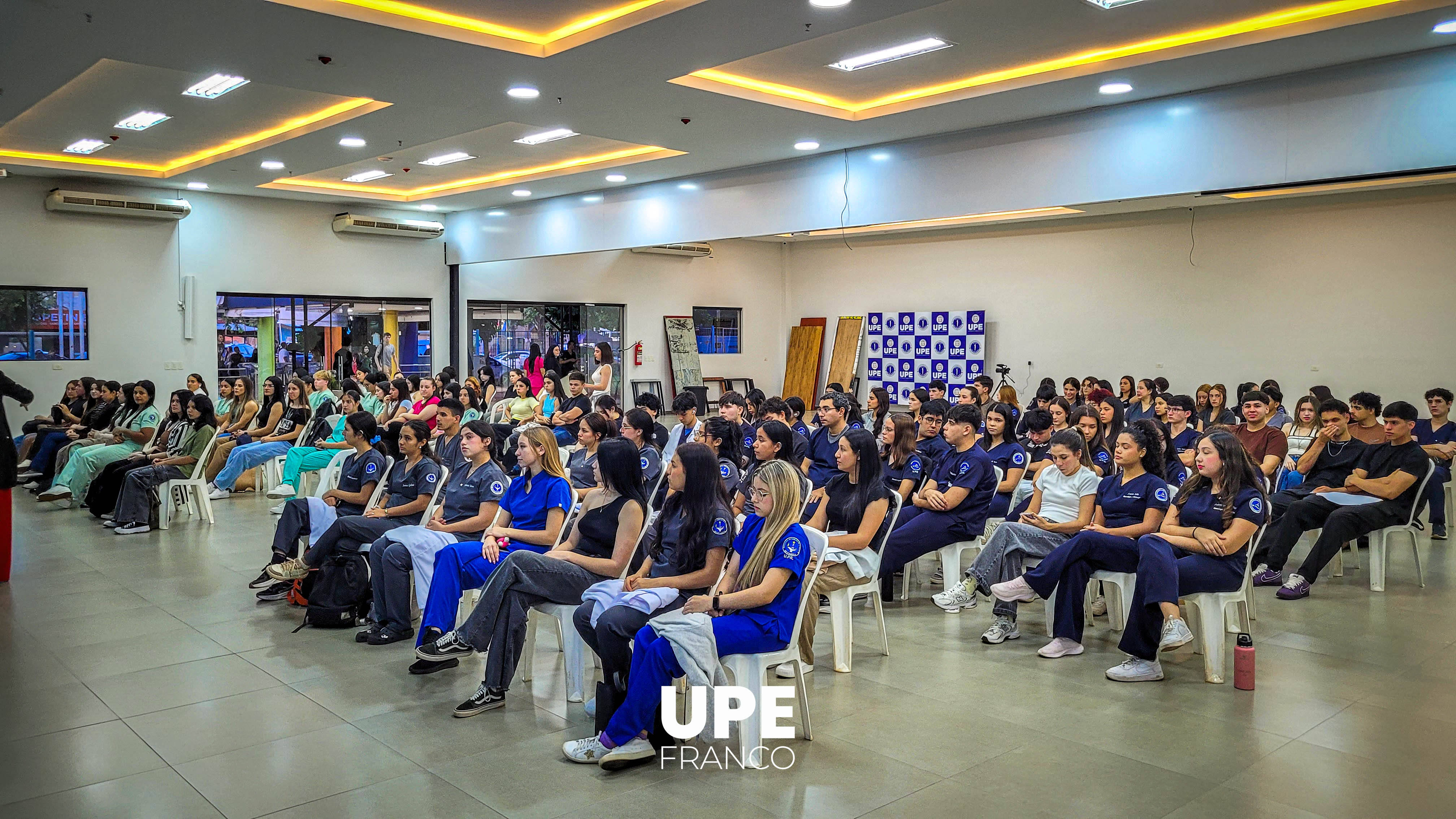 Taller de Bioseguridad para las Prácticas de Laboratorio: Facultad de Ciencias de la Salud