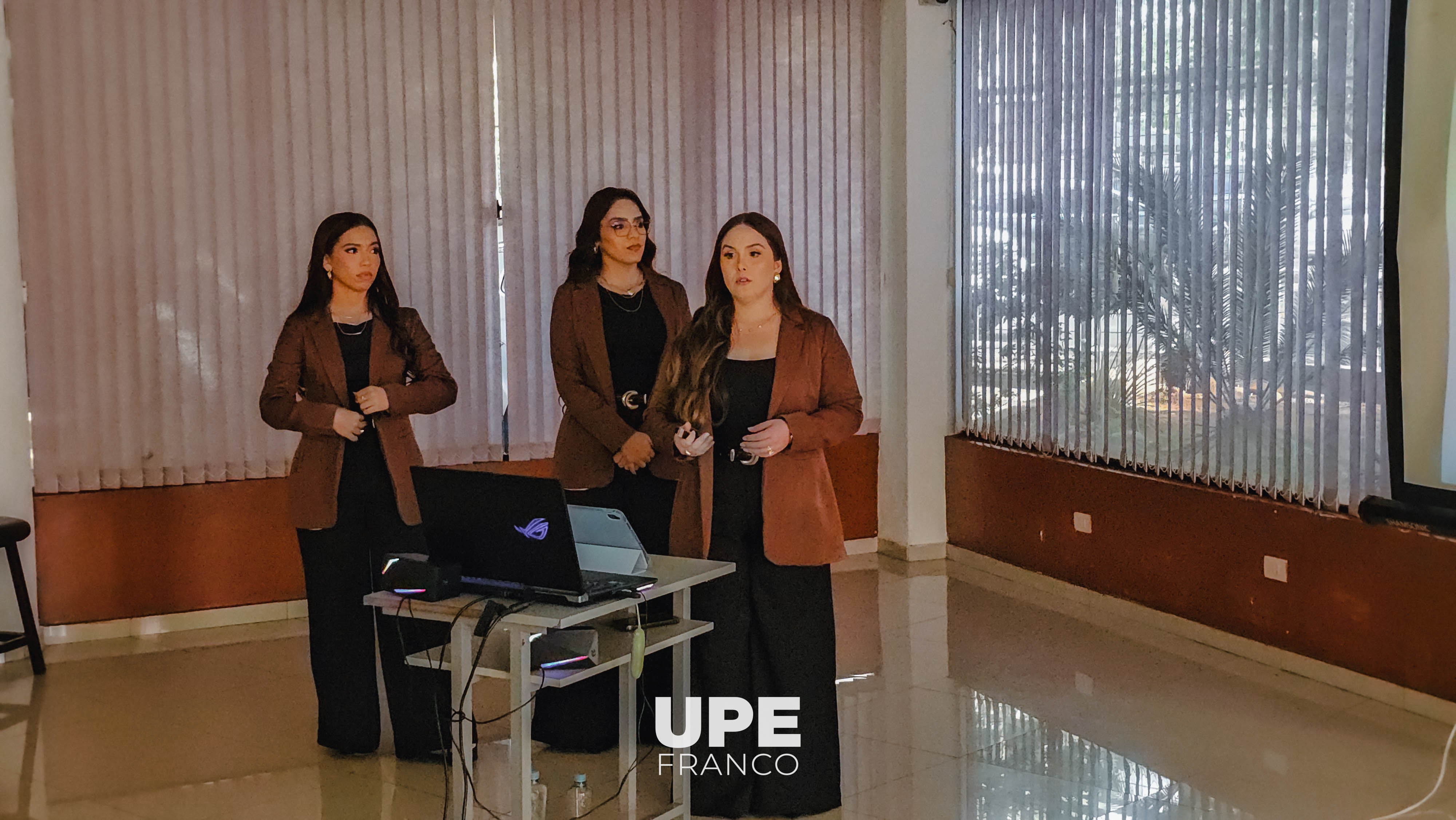 DEFENSA DE TRABAJOS FINALES DE GRADO EN ARQUITECTURA DESTACA PROPUESTAS CON ENFOQUE TERRITORIAL EN LA UPE FRANCO