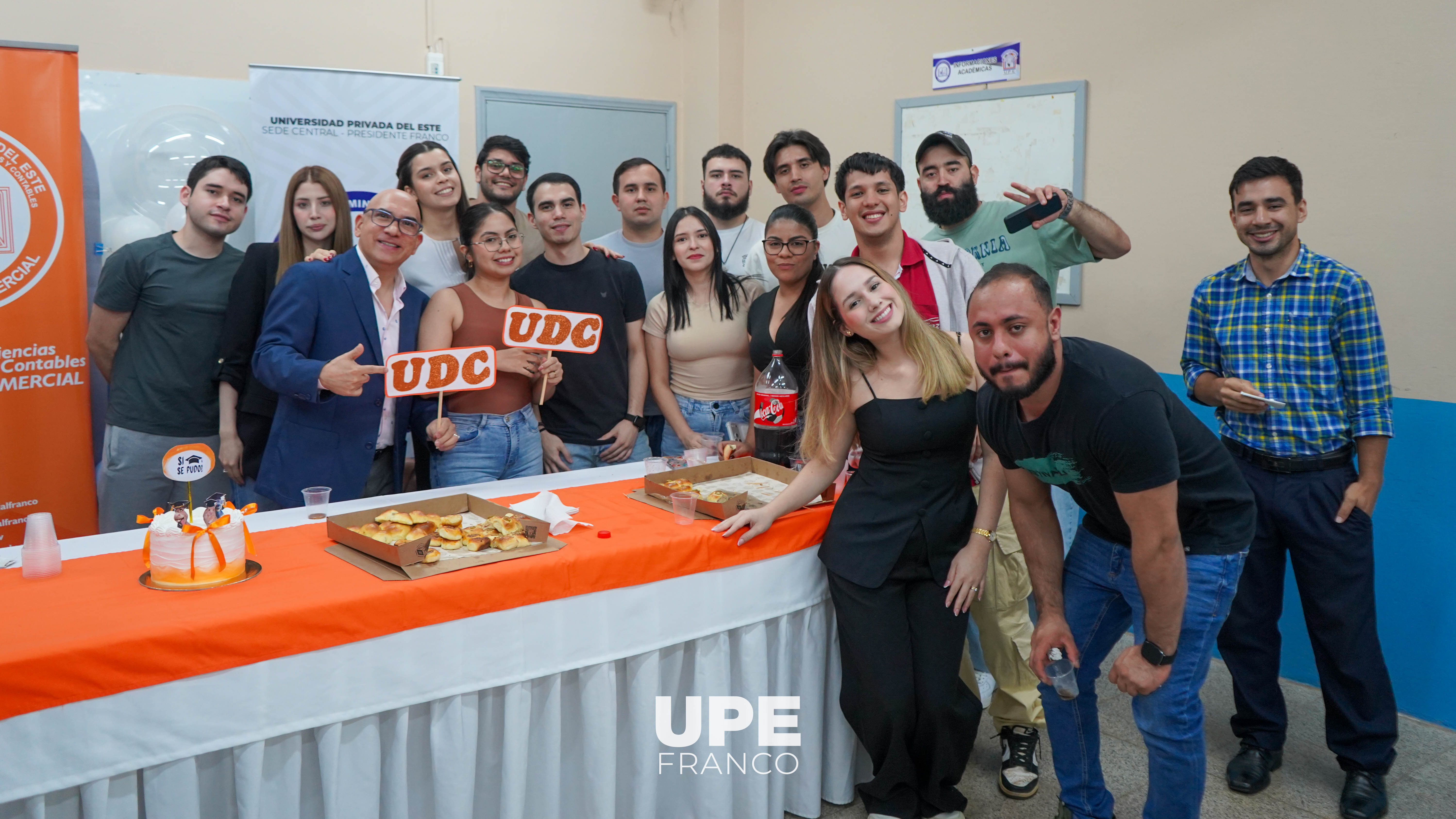 Último día de Clases (UDC): Facultad de Ciencias Administrativas y Contables