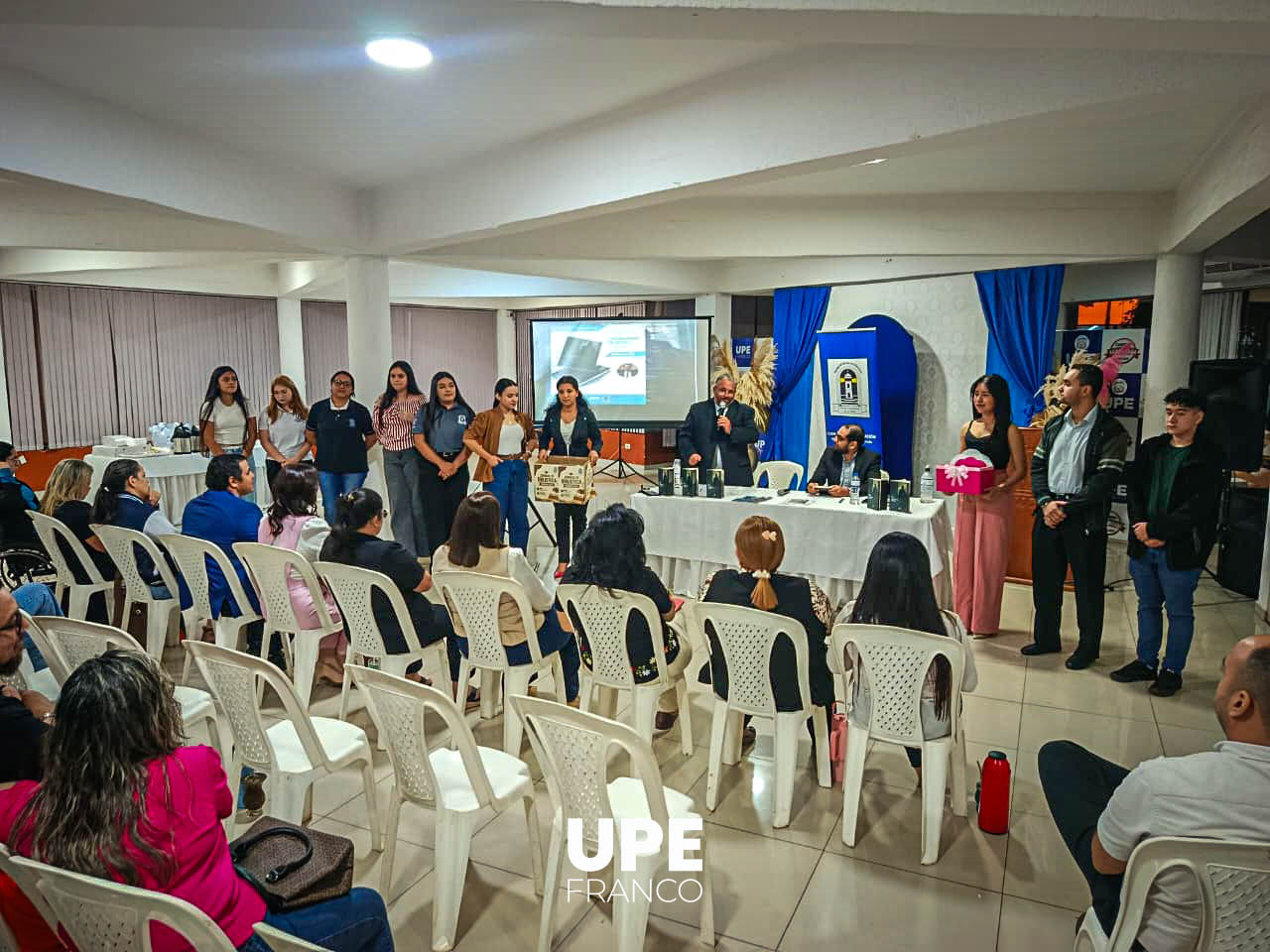 Lanzamiento del libro “Los Informes del Ñacú” e inicio del proyecto de extensión: "Biblioteca Comunitaria"