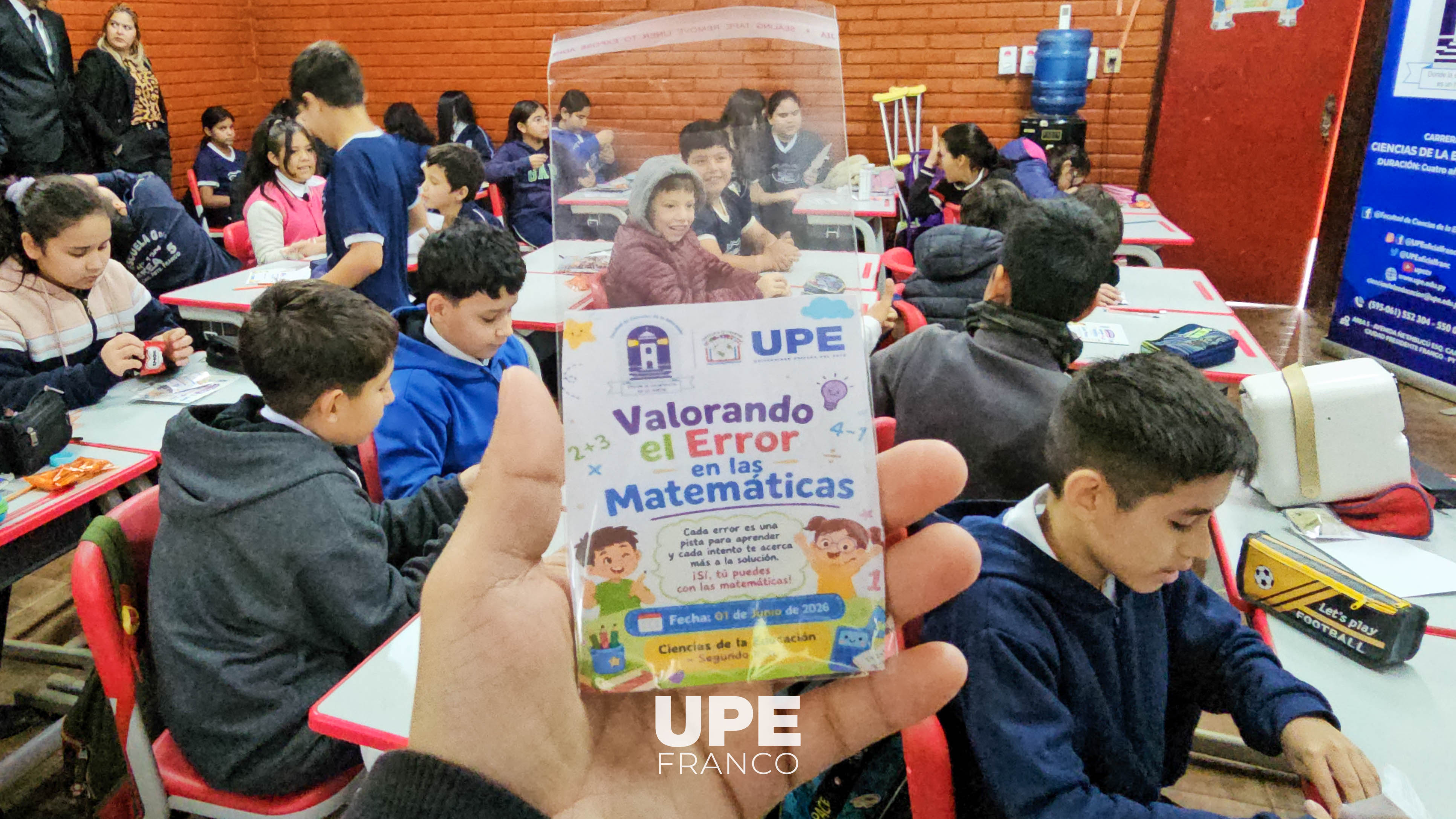 Exitoso taller pedagógico sobre la revalorización del error en el aprendizaje matemático.