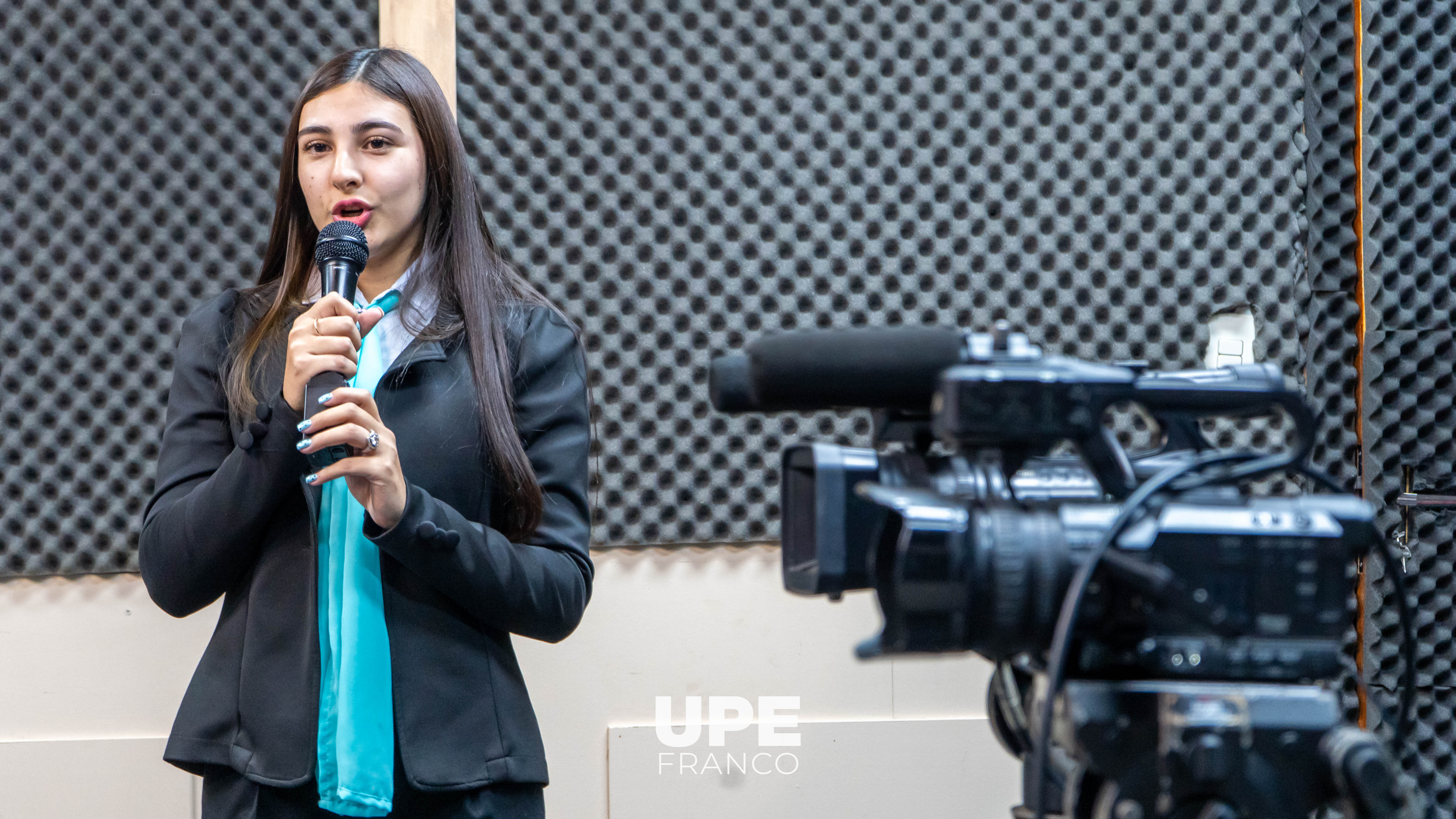 Estudiantes de Ciencias de la Educación presentaron el proyecto “Telejornal – Notícias do Brasil e do Mundo”