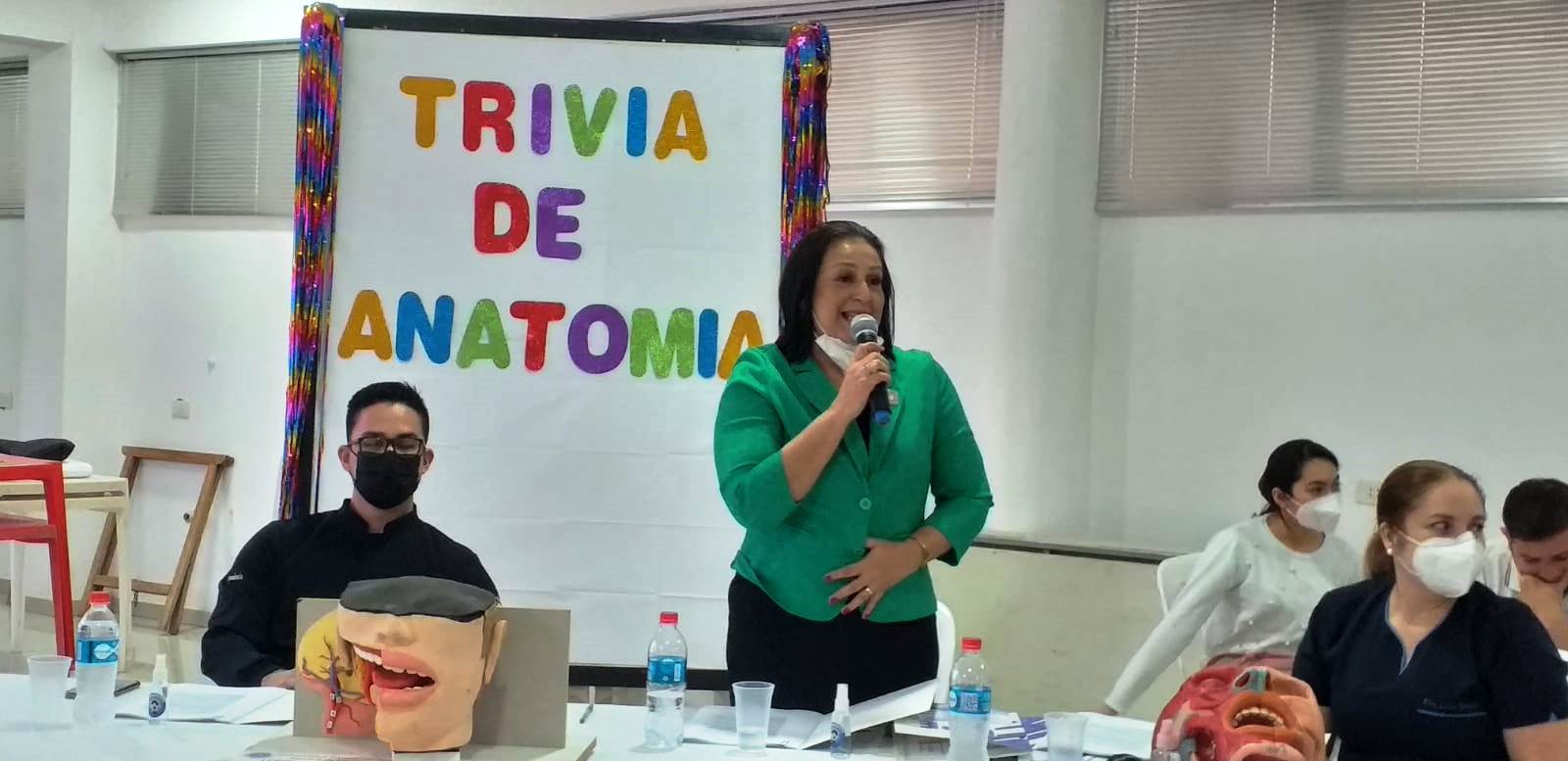 La Facultad de Odontología de la UPE, sede Pdte. Franco, realizó este martes su evento Trivia de Anatomía Humana.