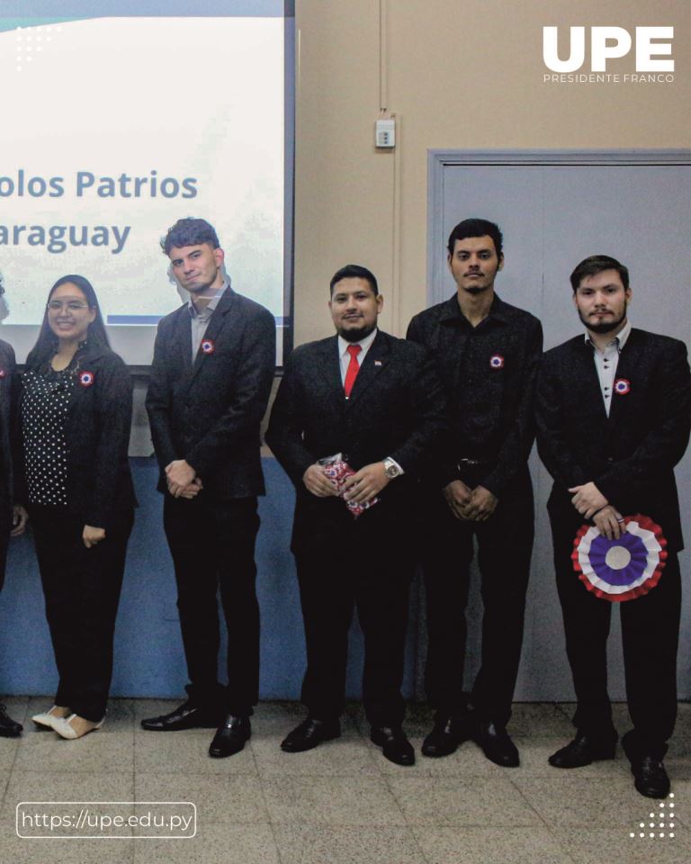 "Símbolos Patrios: Un viaje por la Historia" 