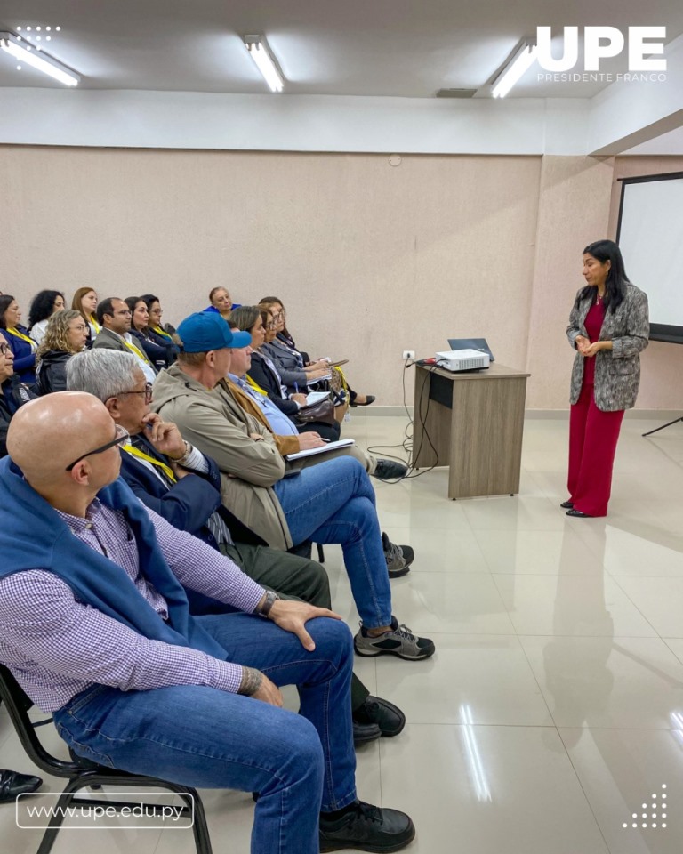 Charla de socialización de la Declaración CRES +5 y de la nueva normativa de Créditos Académicos por parte del CONES en CDE
