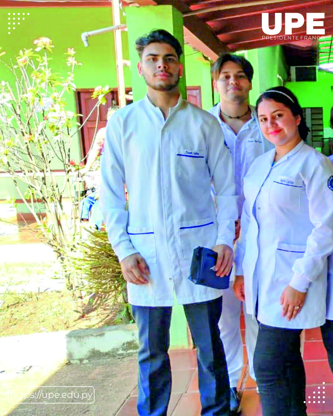 Enfoque Práctico en la Educación de Enfermería: Visita al Hogar de Ancianos San Agustín