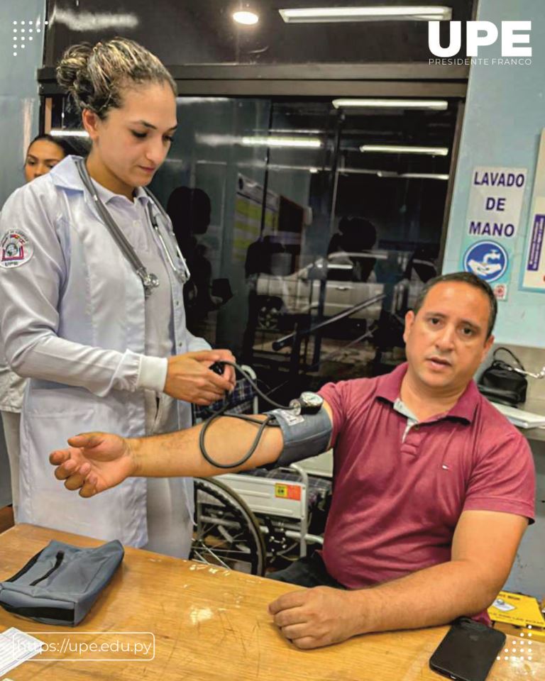 Proyecto "Universidad Saludable": Promoviendo Hábitos Saludables en la Comunidad Universitaria