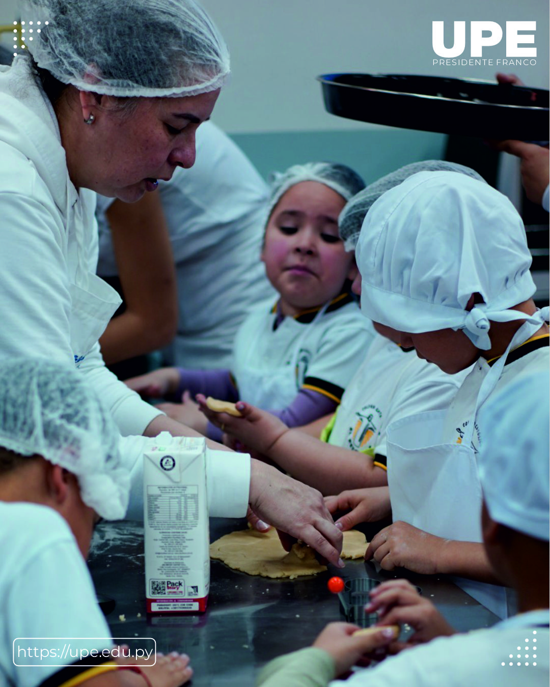 Iniciativa Educativa entre la UPE y el Colegio El Redentor: Nutrición y Educación