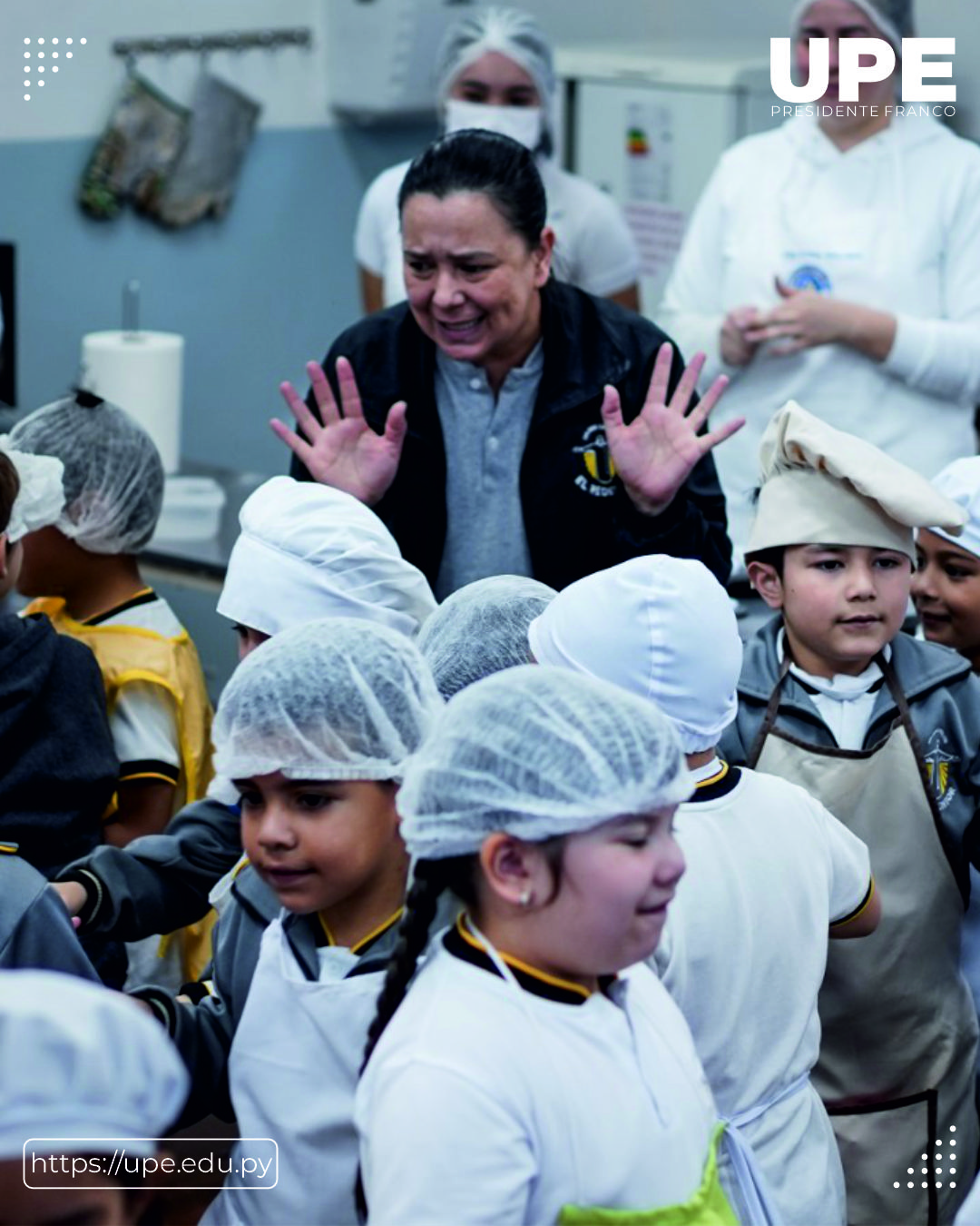 Iniciativa Educativa entre la UPE y el Colegio El Redentor: Nutrición y Educación