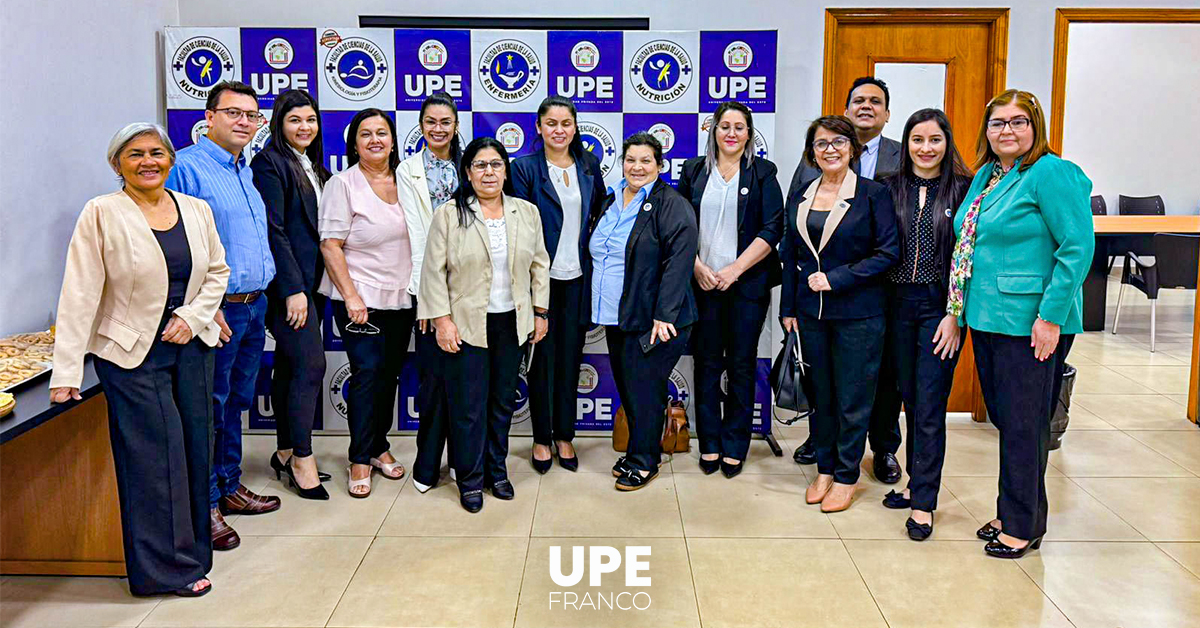 Visita de Pares Evaluadores de ANEAES a Enfermería UPE Franco