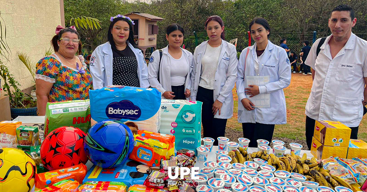 Promoviendo la Salud Pública: Estudiantes de la UPE visitan el Hogar Las Tías