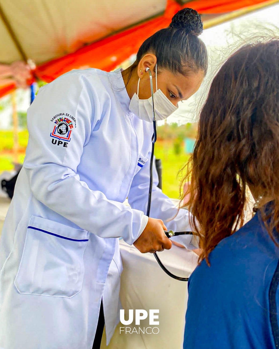 Estudiantes de la UPE ofrecen Servicios Comunitarios en Presidente Franco