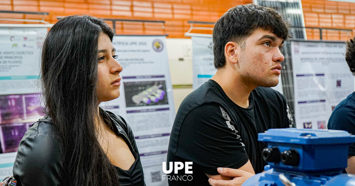 Alumnos del CIE visitan la Facultad de Ciencias y Tecnologías