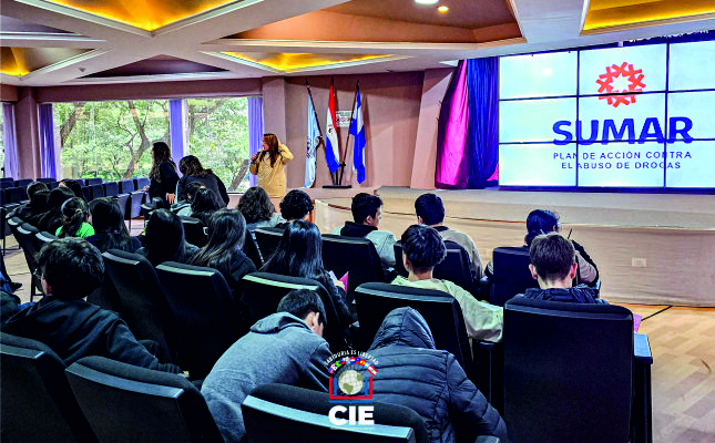 Estudiantes del CIE reflexionan sobre prevención del suicidio: Fortaleciendo la Salud mental
