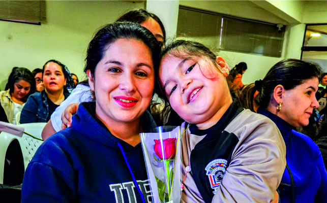 Celebración del Día de la Madre en el Colegio Intercontinental del Este: Misa, arte y gratitud